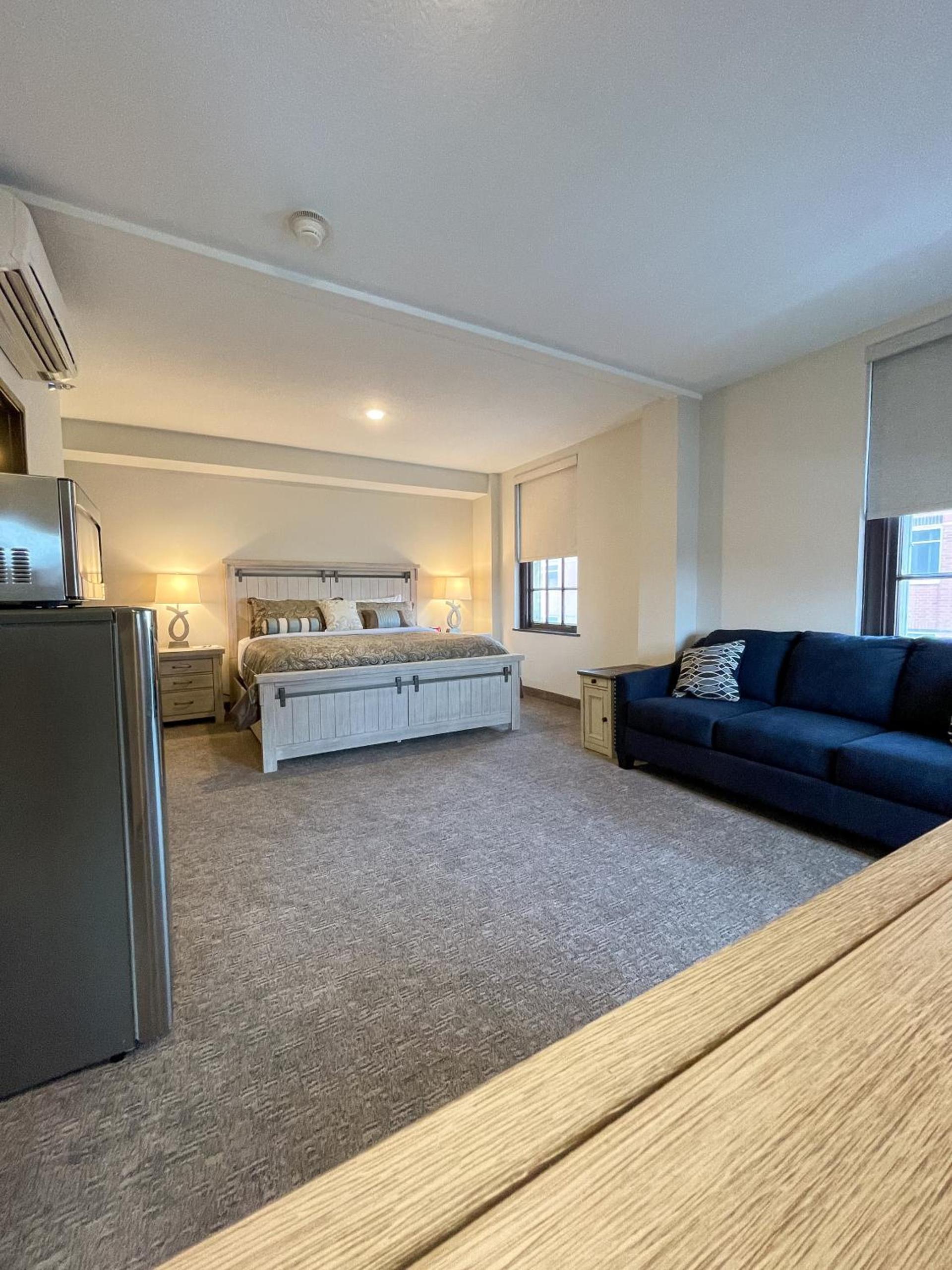 The Alonzo Ward Hotel photo 16