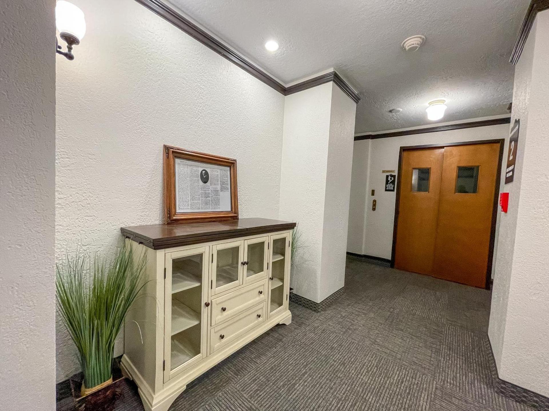 The Alonzo Ward Hotel photo 27