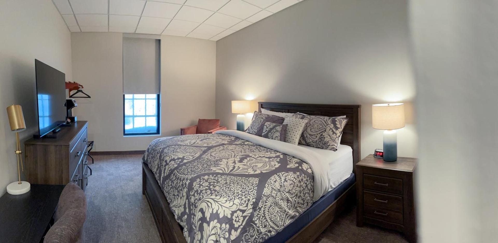 The Alonzo Ward Hotel photo 30