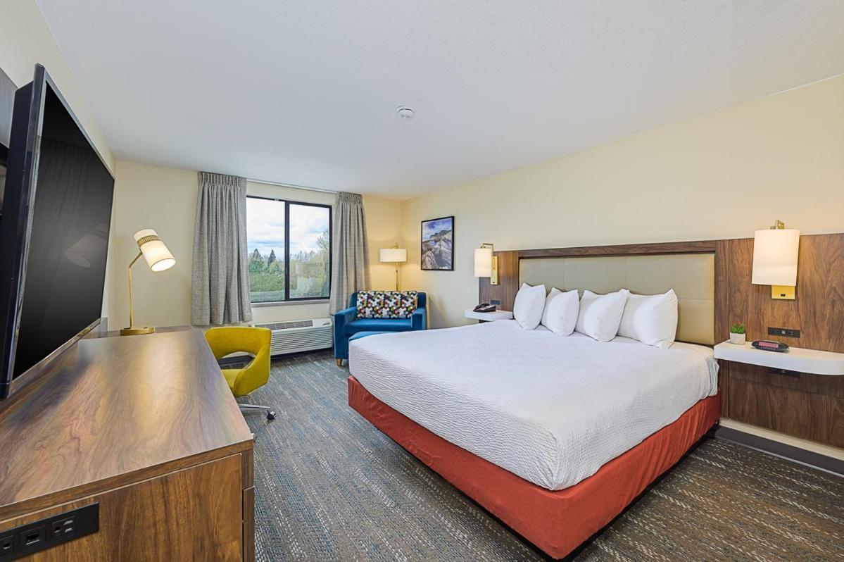 The Portlander Inn and Marketplace photo 40