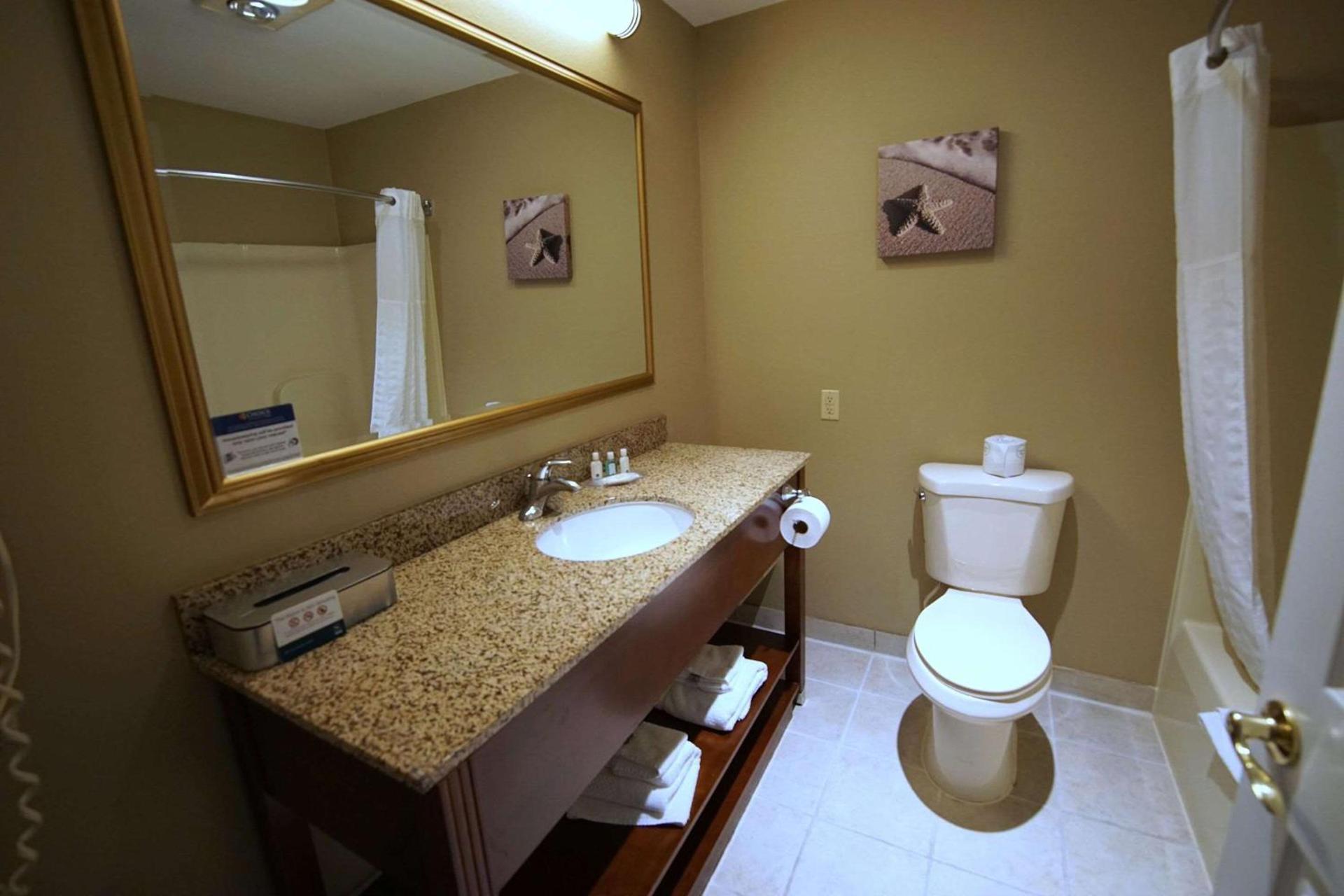 Quality Inn & Suites Georgetown - Seaford photo 24