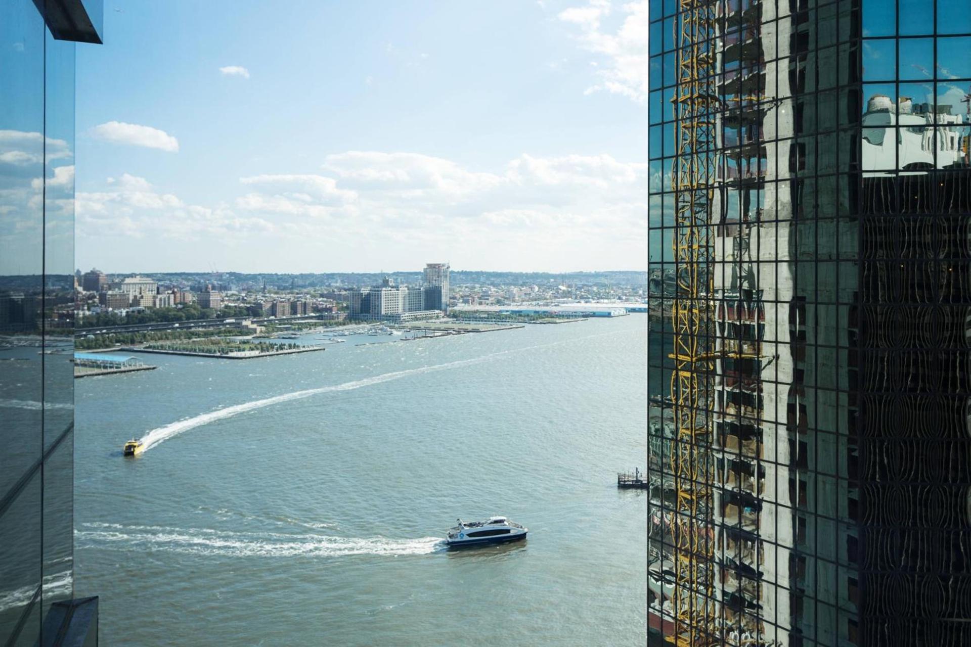 AC Hotel by Marriott New York Downtown photo 10