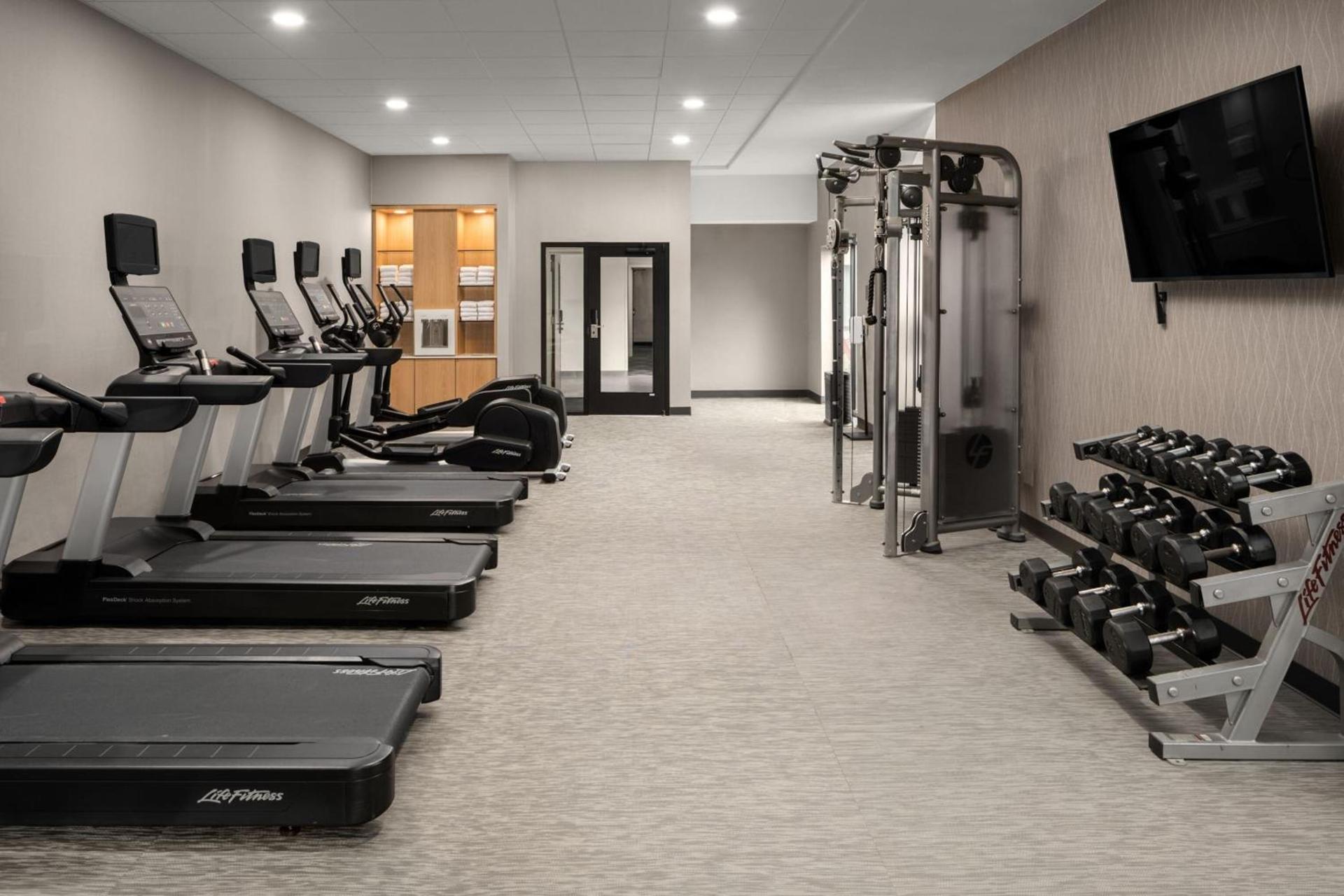 Courtyard by Marriott Portland Beaverton photo 29