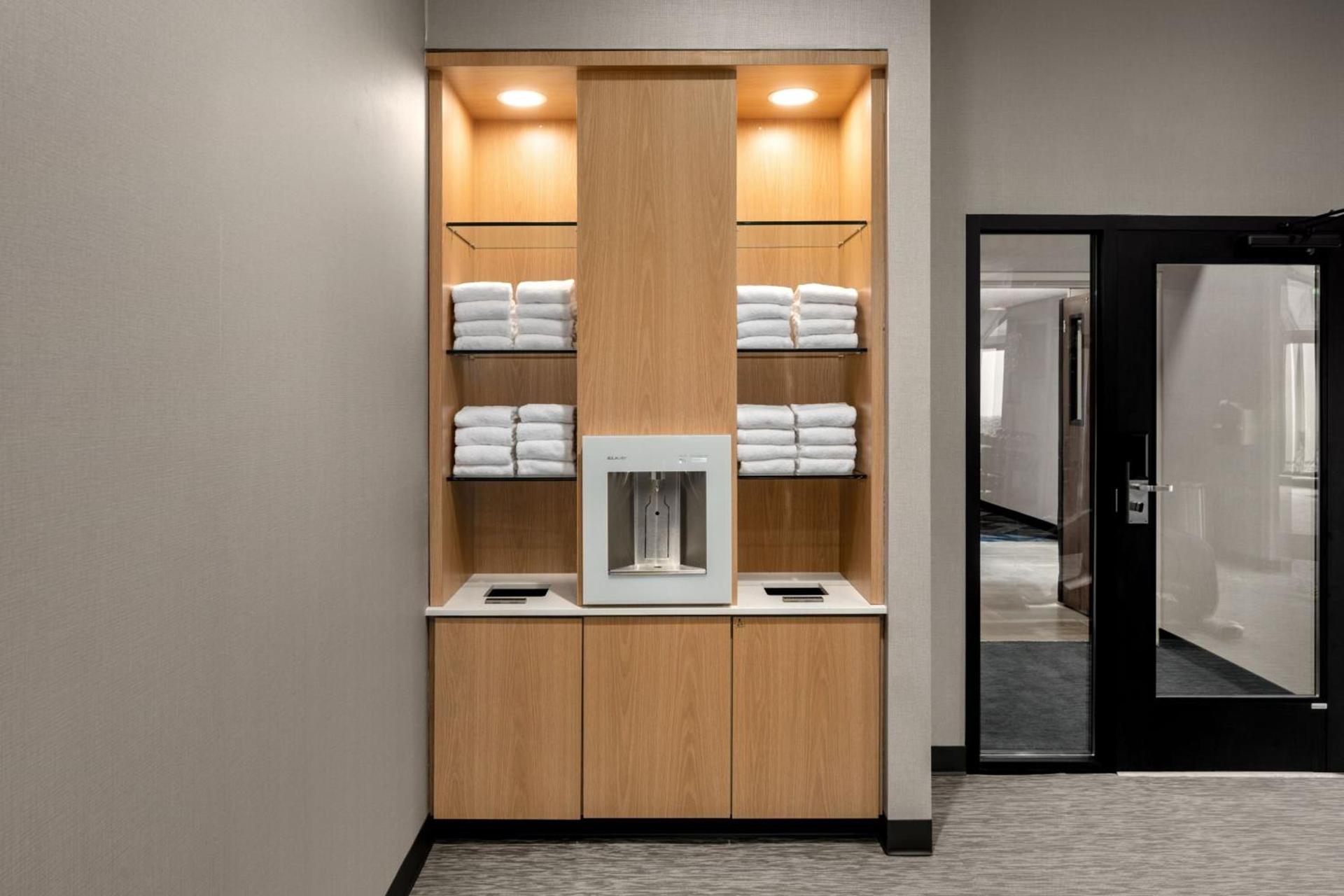 Courtyard by Marriott Portland Beaverton photo 30