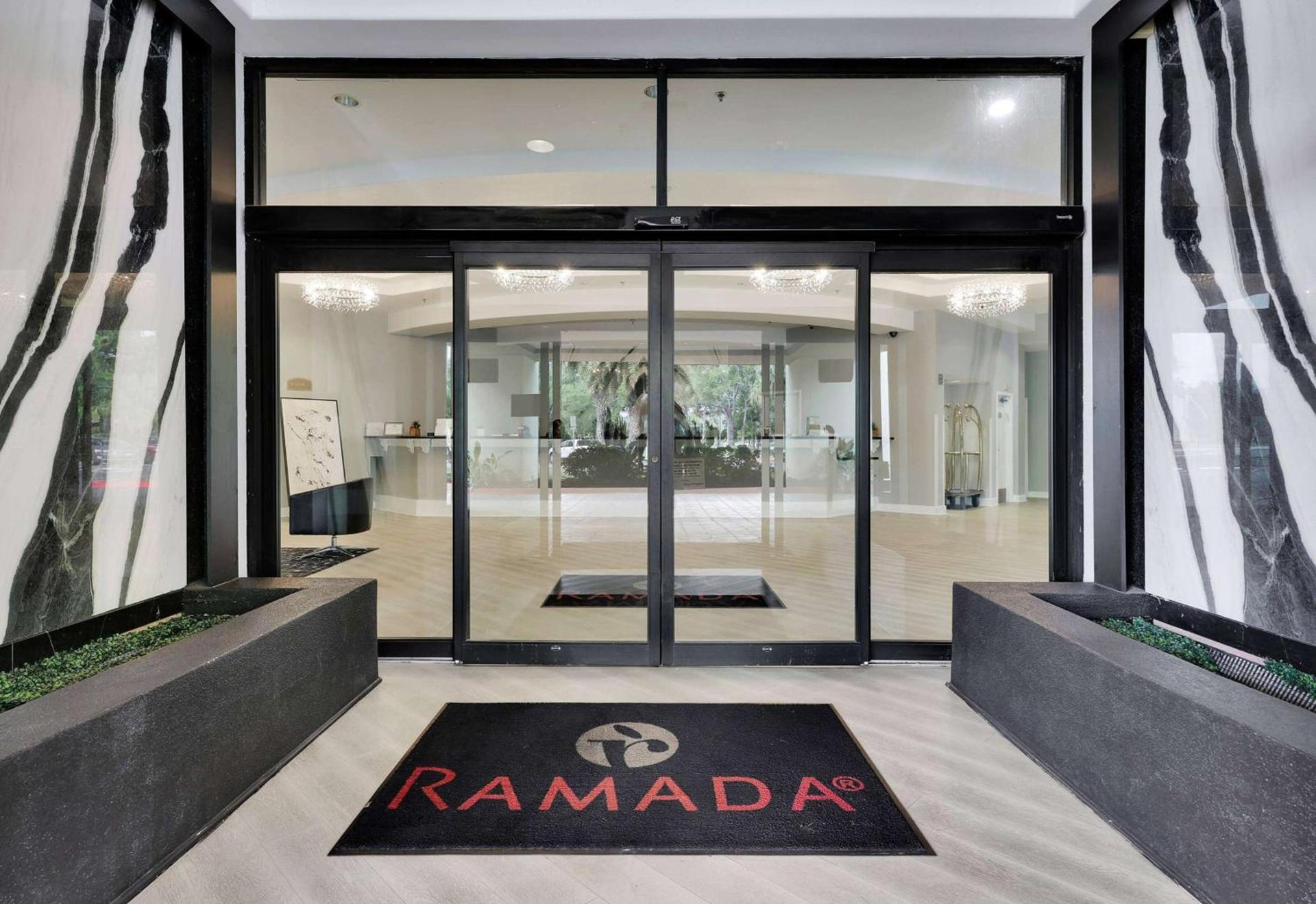 Ramada by Wyndham Jacksonville I-95 by Butler Blvd photo 23