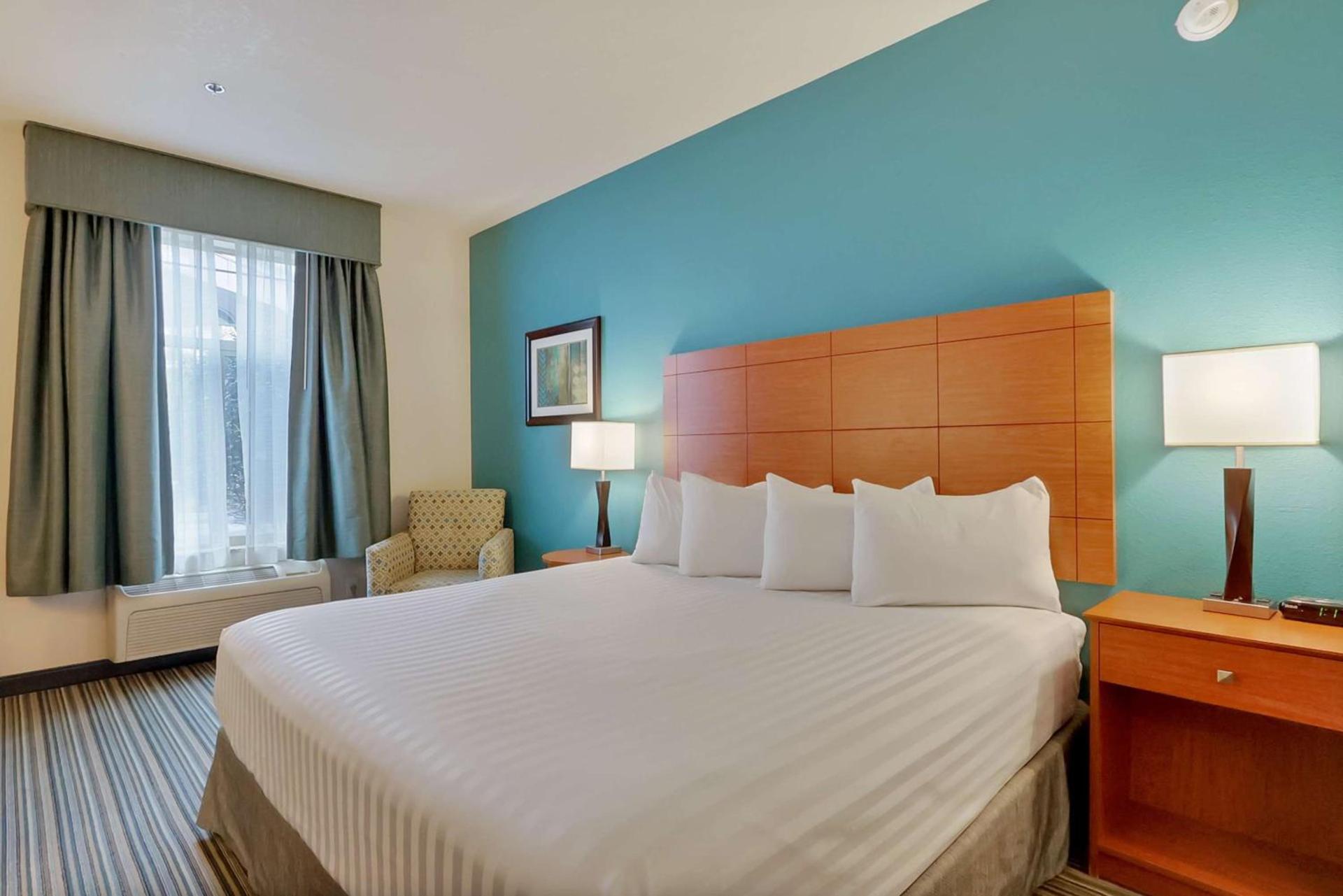 Best Western Liberty Inn DuPont JBLM photo 12