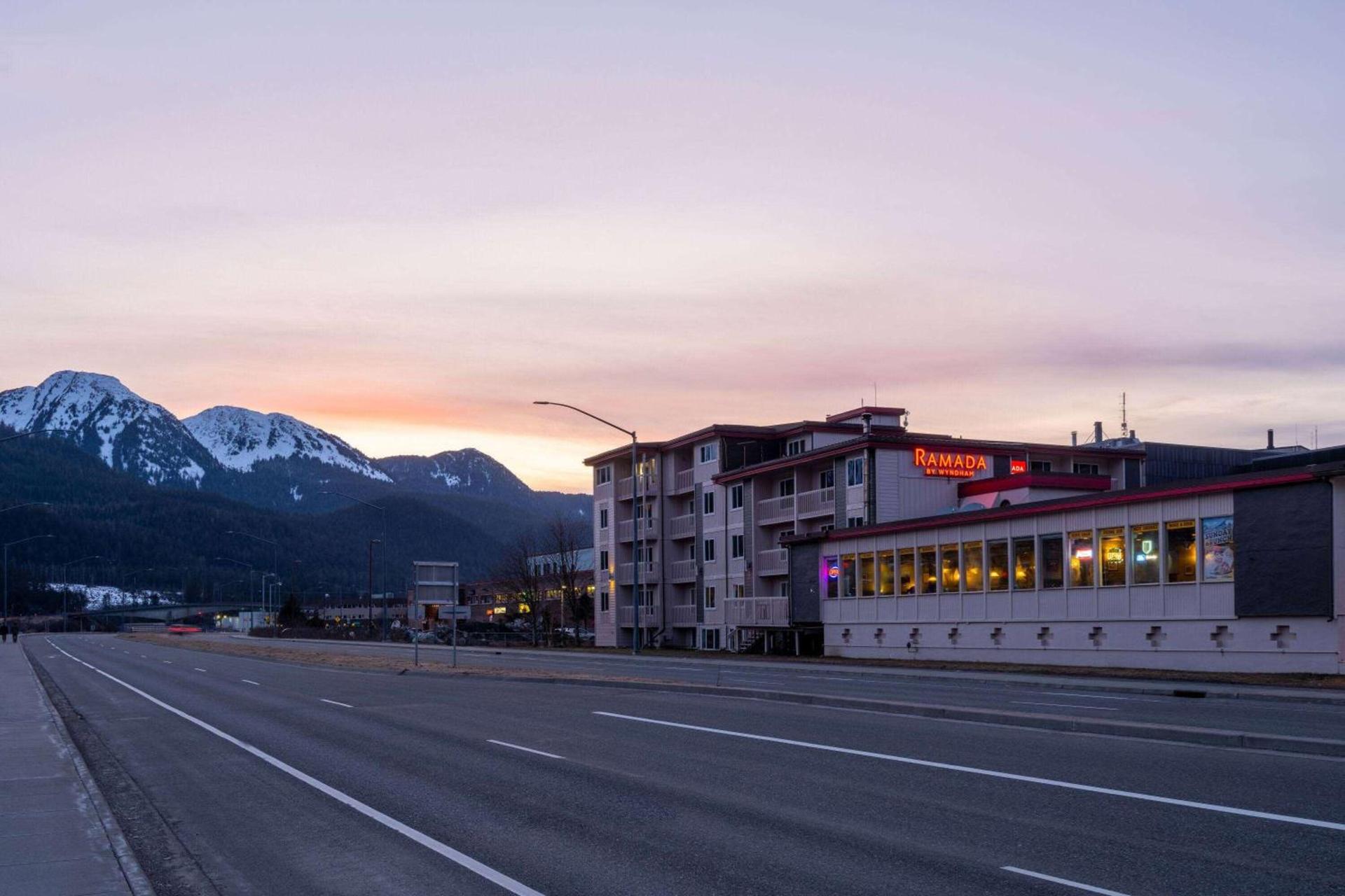 Ramada by Wyndham Juneau photo 2