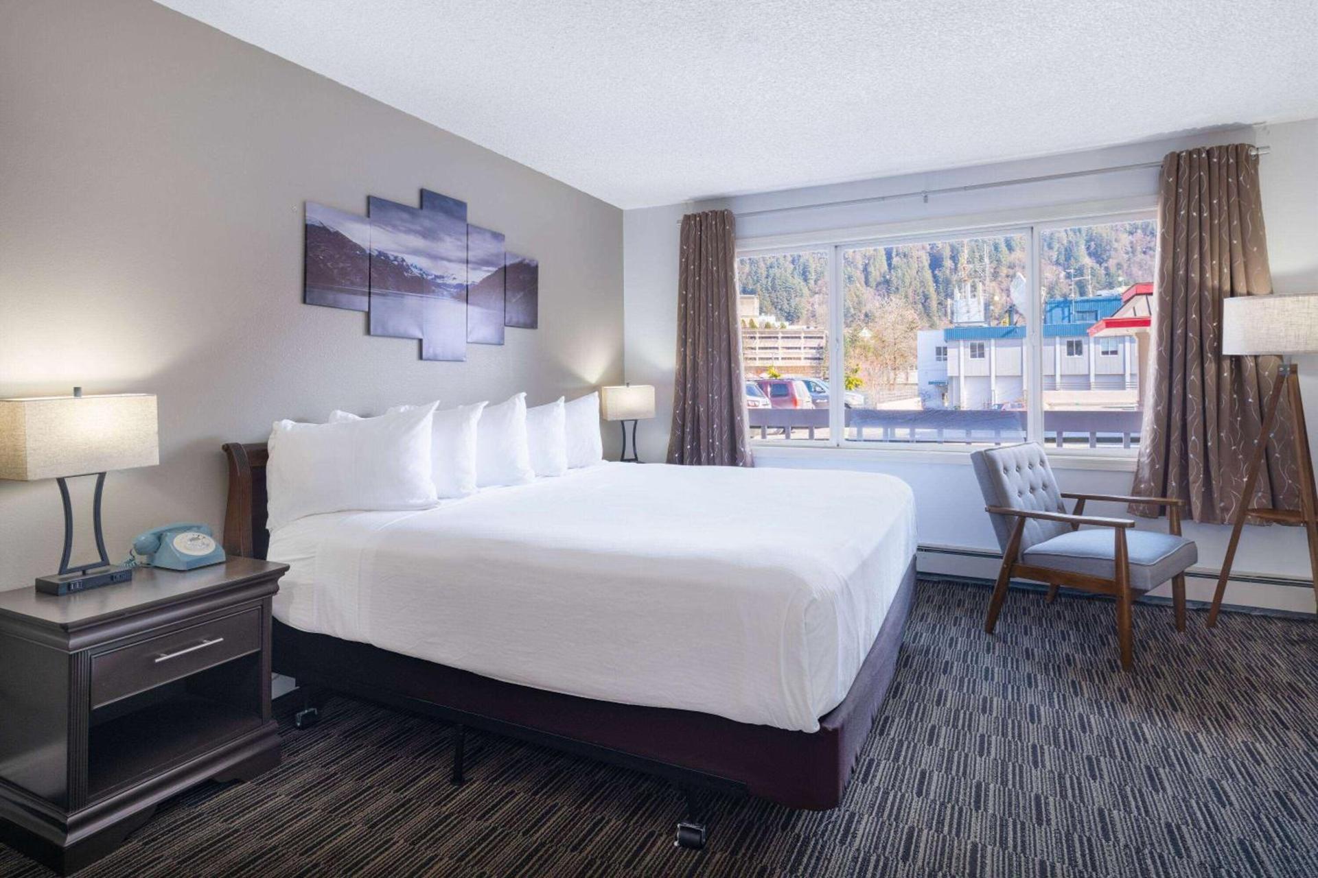 Ramada by Wyndham Juneau photo 25
