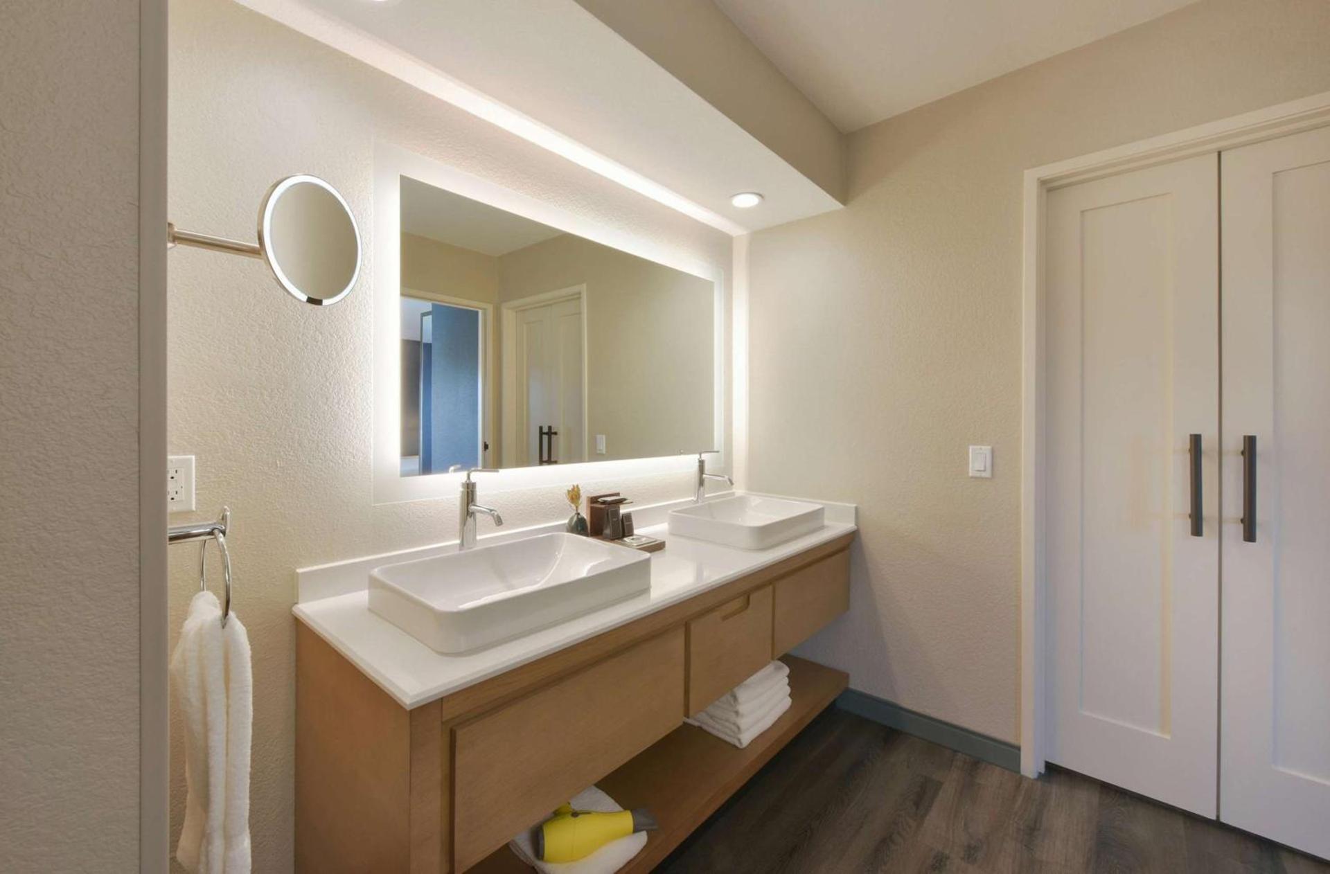 Hyatt Centric Santa Clara Silicon Valley photo 78