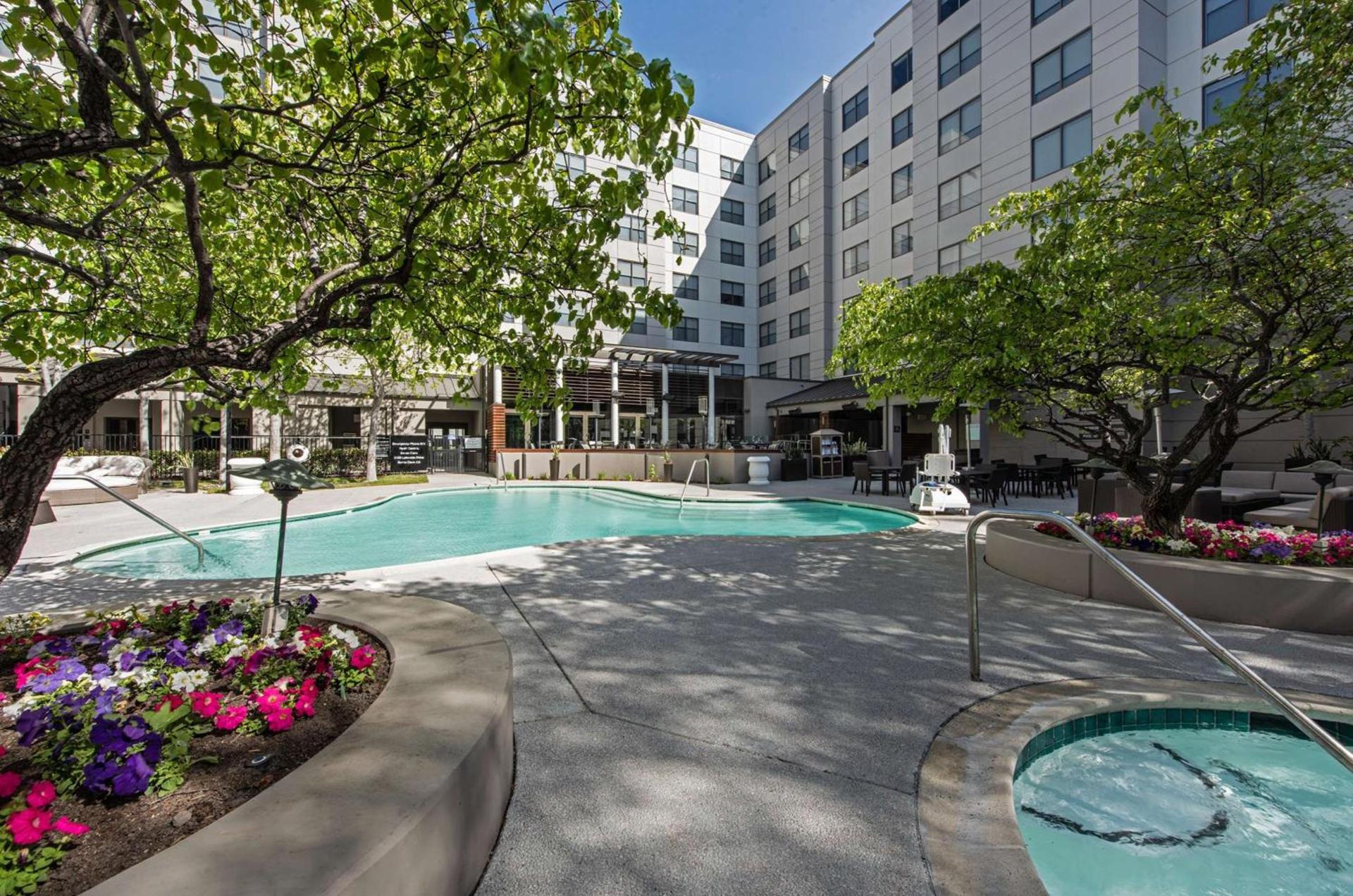 Hyatt Centric Santa Clara Silicon Valley photo 2