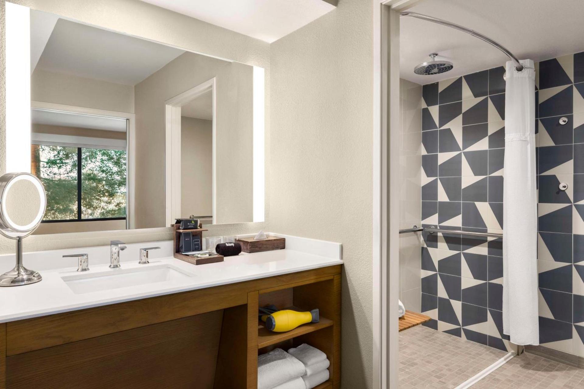 Hyatt Centric Santa Clara Silicon Valley photo 88