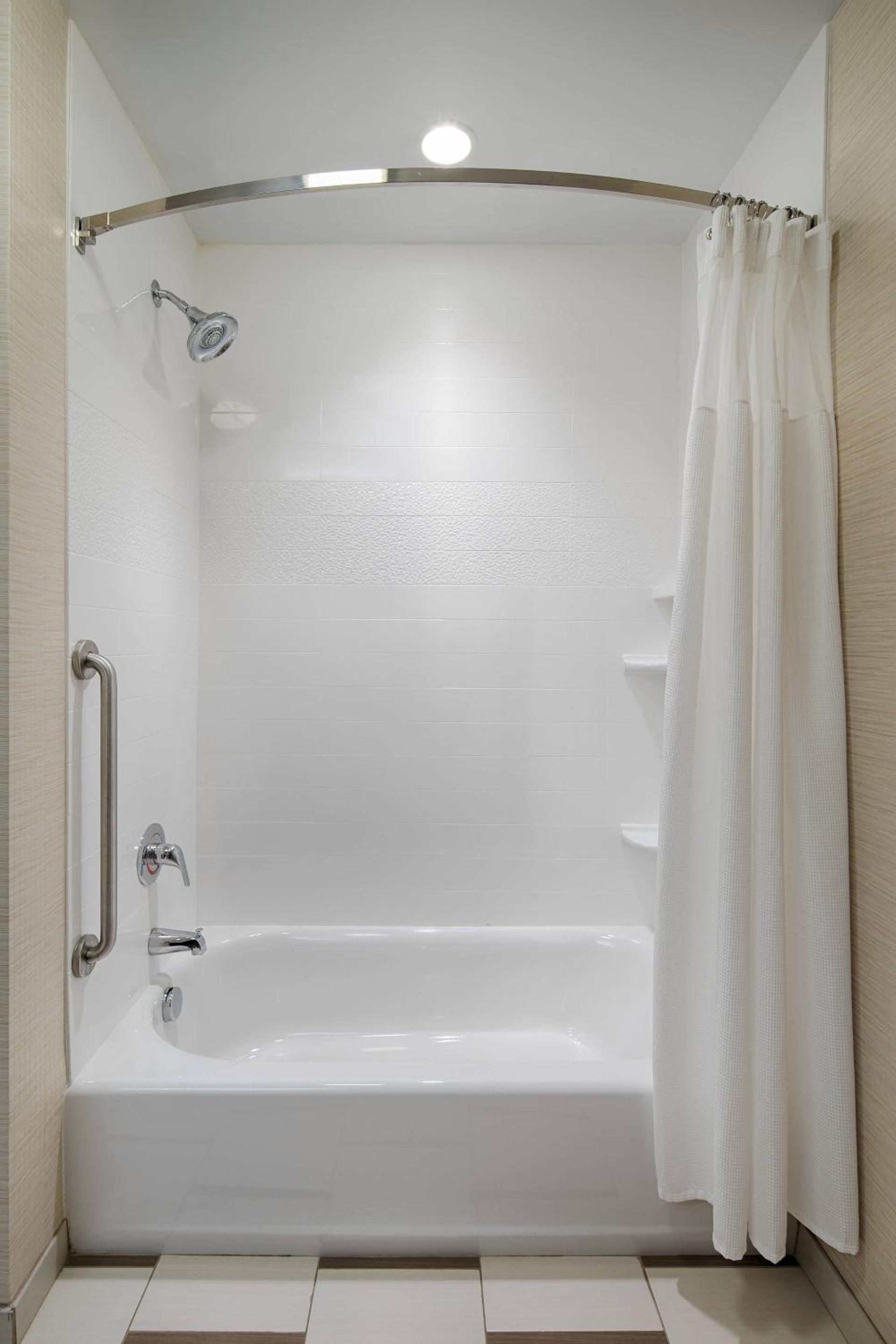 Fairfield Inn & Suites by Marriott Columbus Dublin photo 9