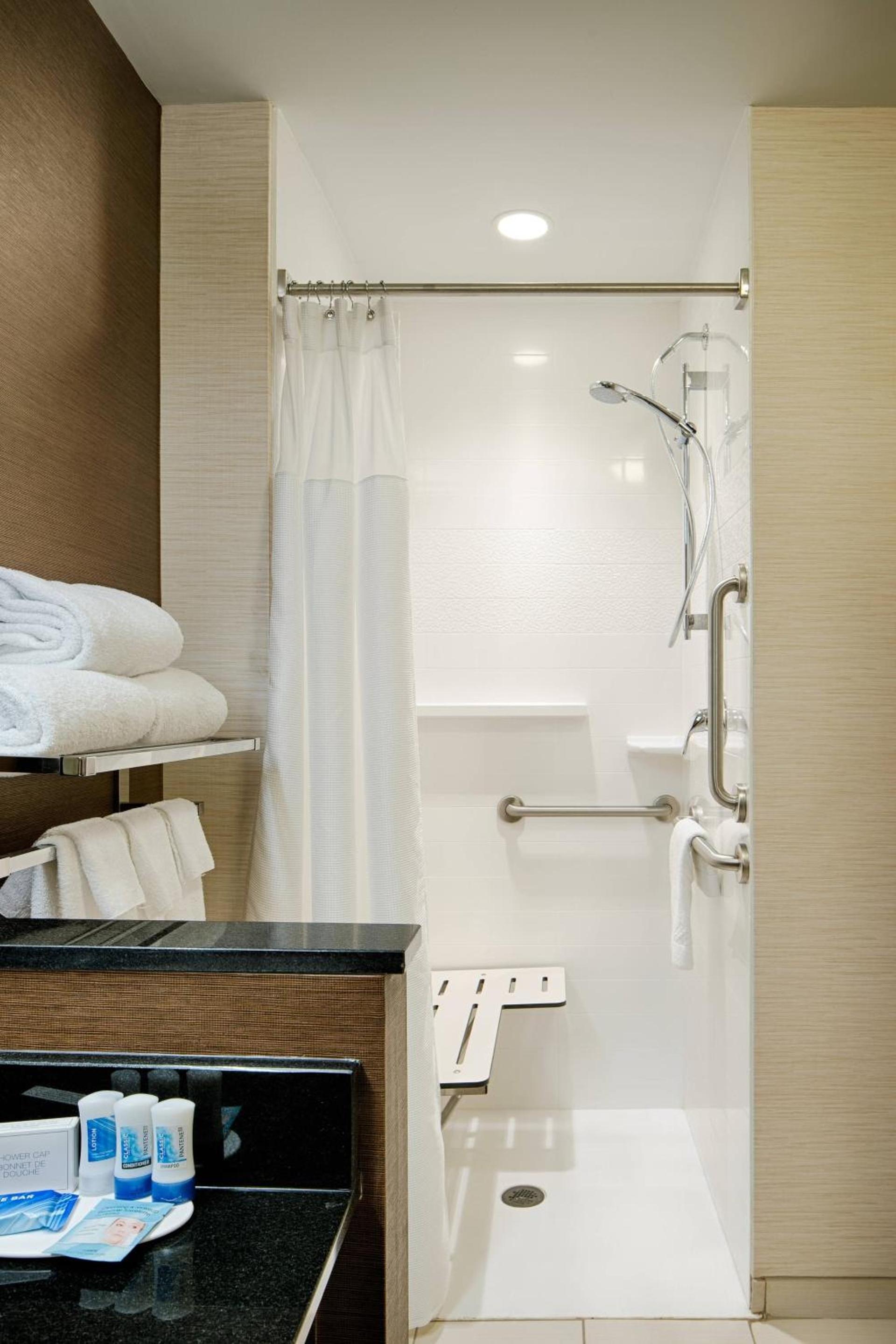 Fairfield Inn & Suites by Marriott Columbus Dublin photo 12
