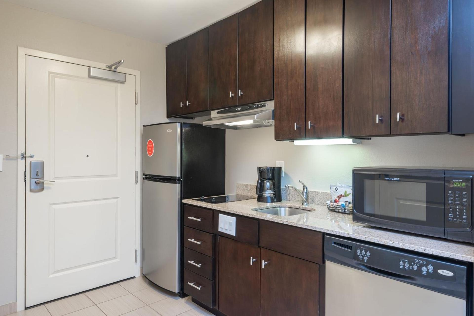 TownePlace Suites by Marriott Charlotte Mooresville photo 18