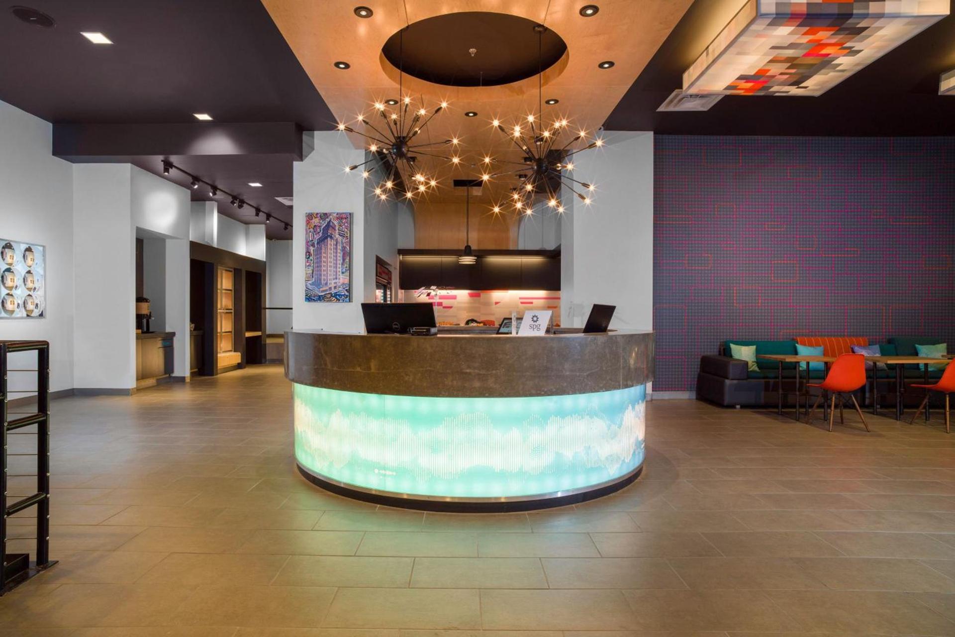 Aloft by Marriott El Paso Downtown photo 2
