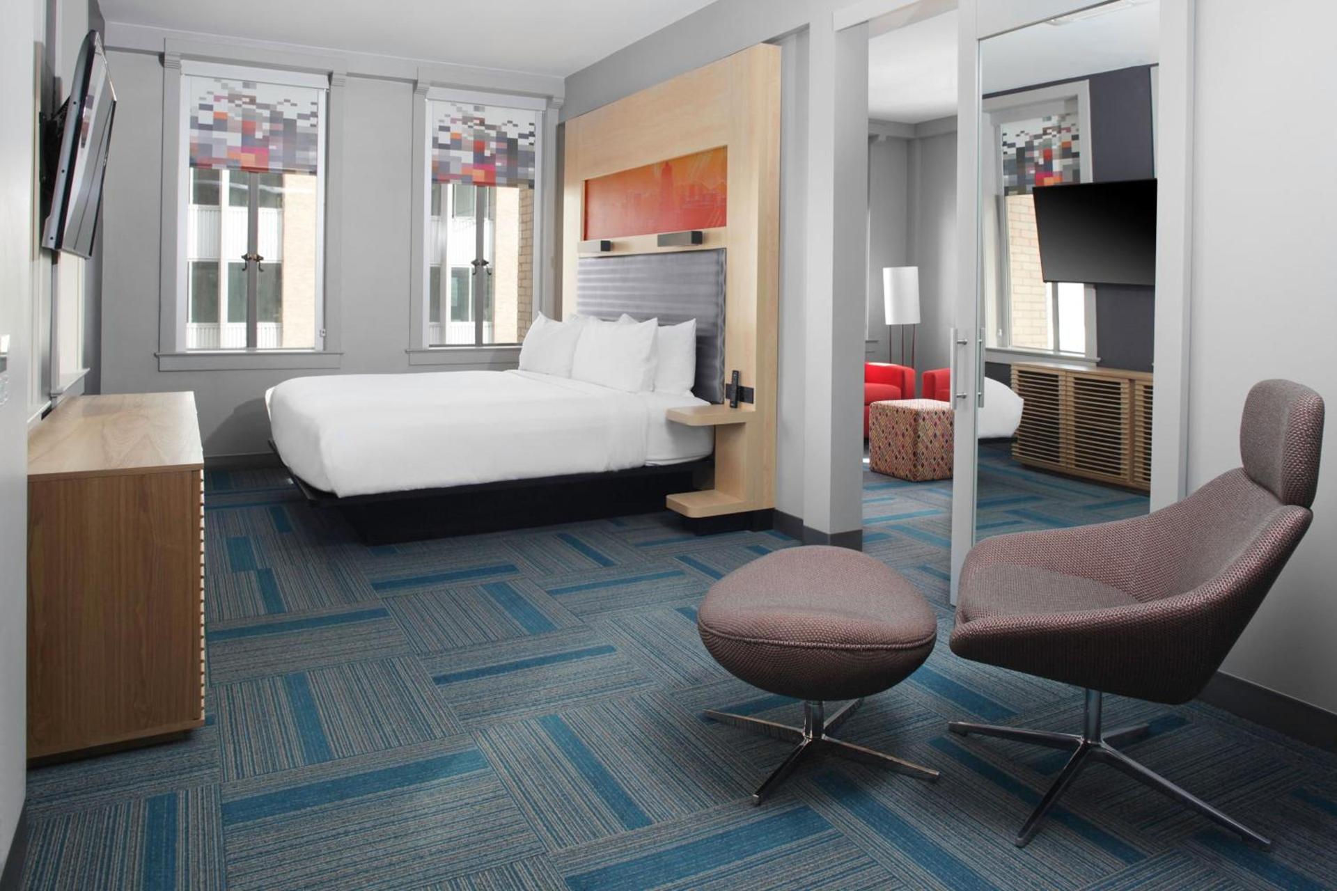 Aloft by Marriott El Paso Downtown photo 11