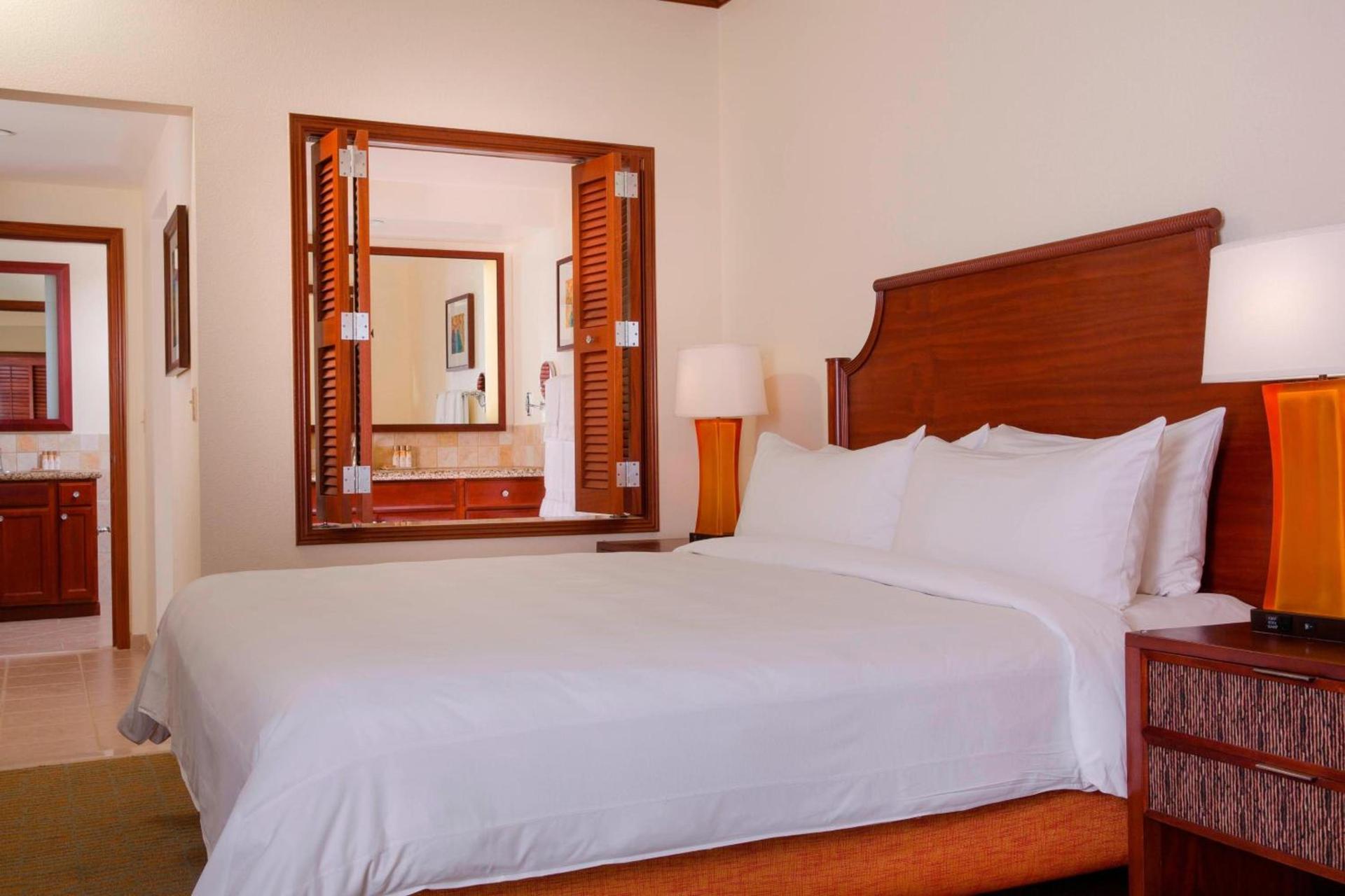 Marriott's Ko Olina Beach Club photo 26