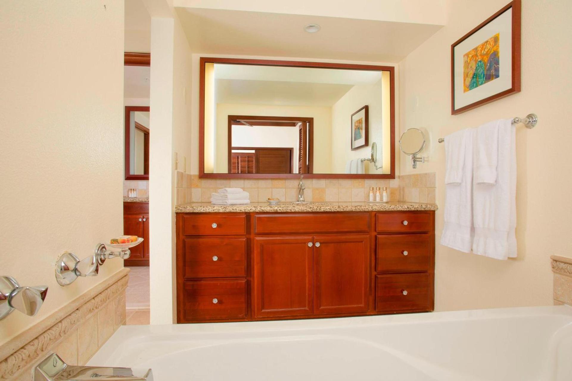Marriott's Ko Olina Beach Club photo 27