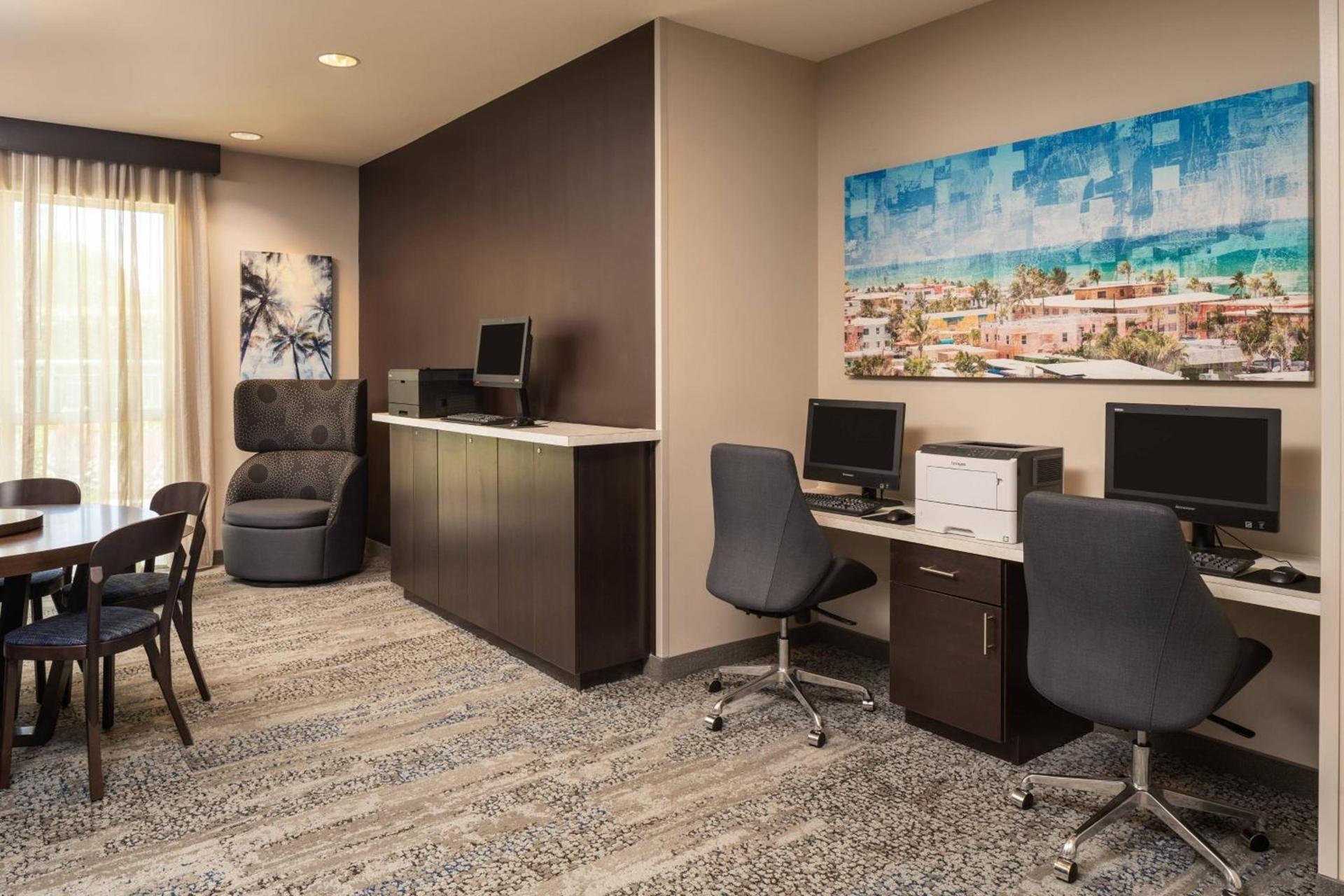 Courtyard by Marriott Fort Lauderdale Airport & Cruise Port photo 18