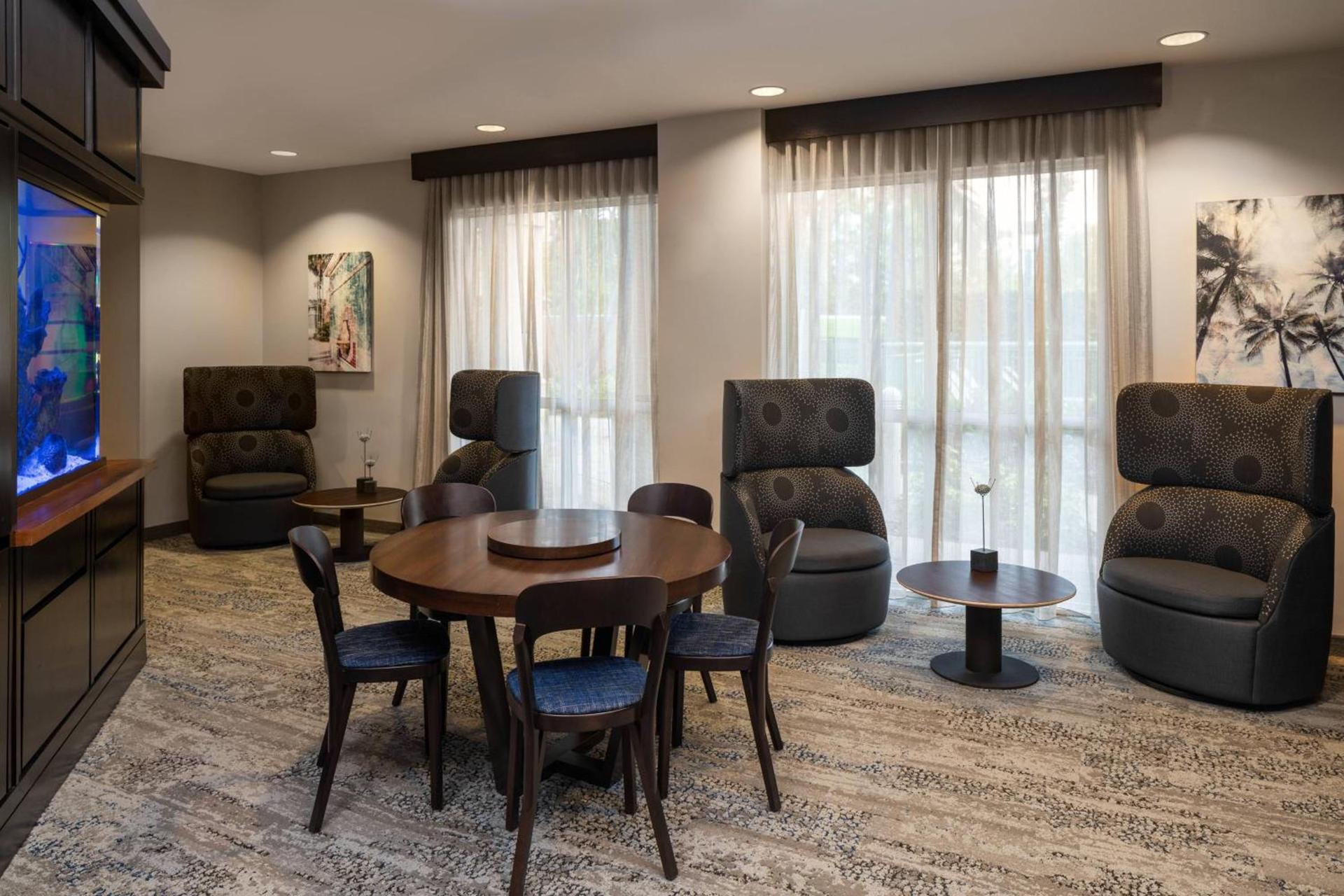 Courtyard by Marriott Fort Lauderdale Airport & Cruise Port photo 19