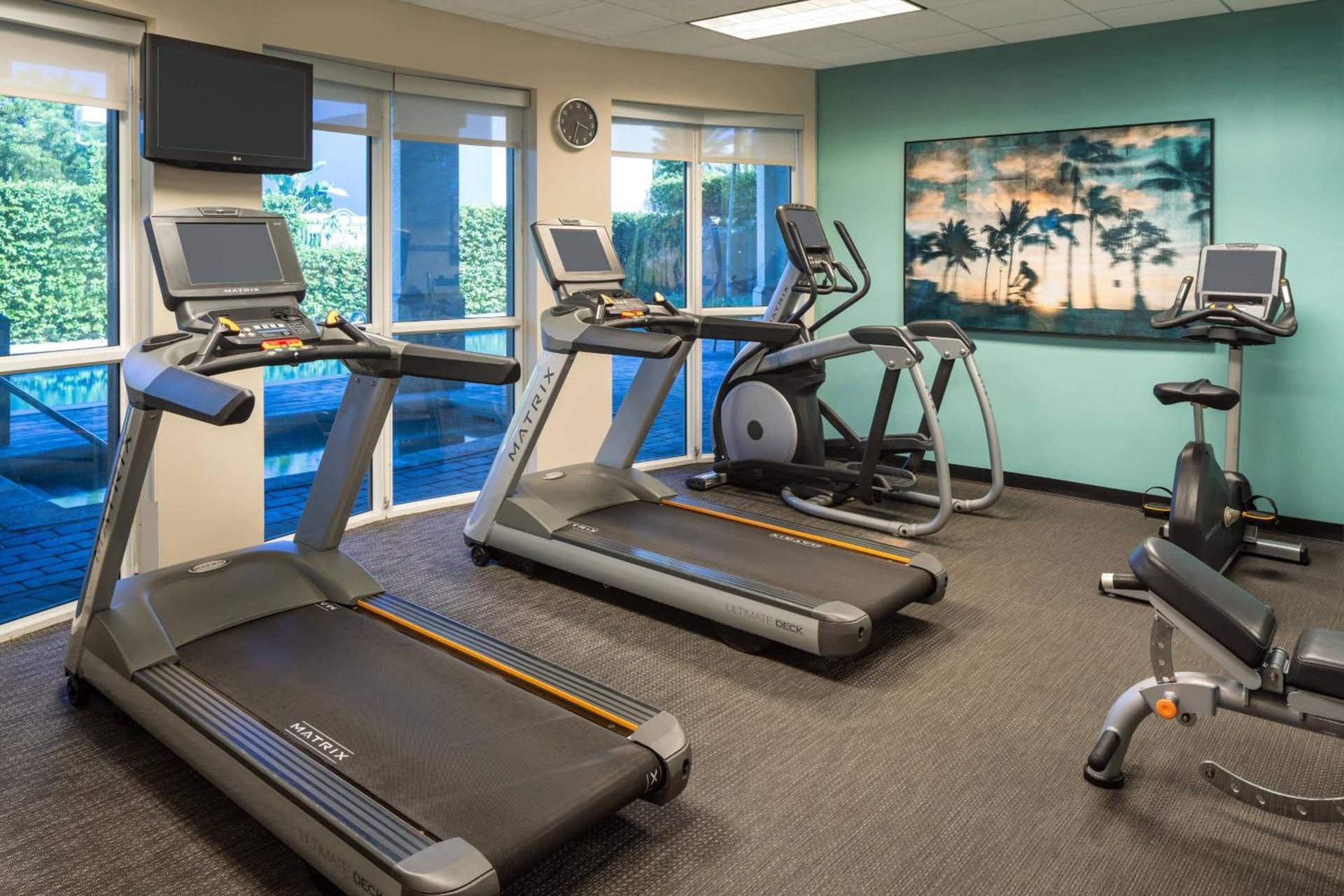 Courtyard by Marriott Fort Lauderdale Airport & Cruise Port photo 31
