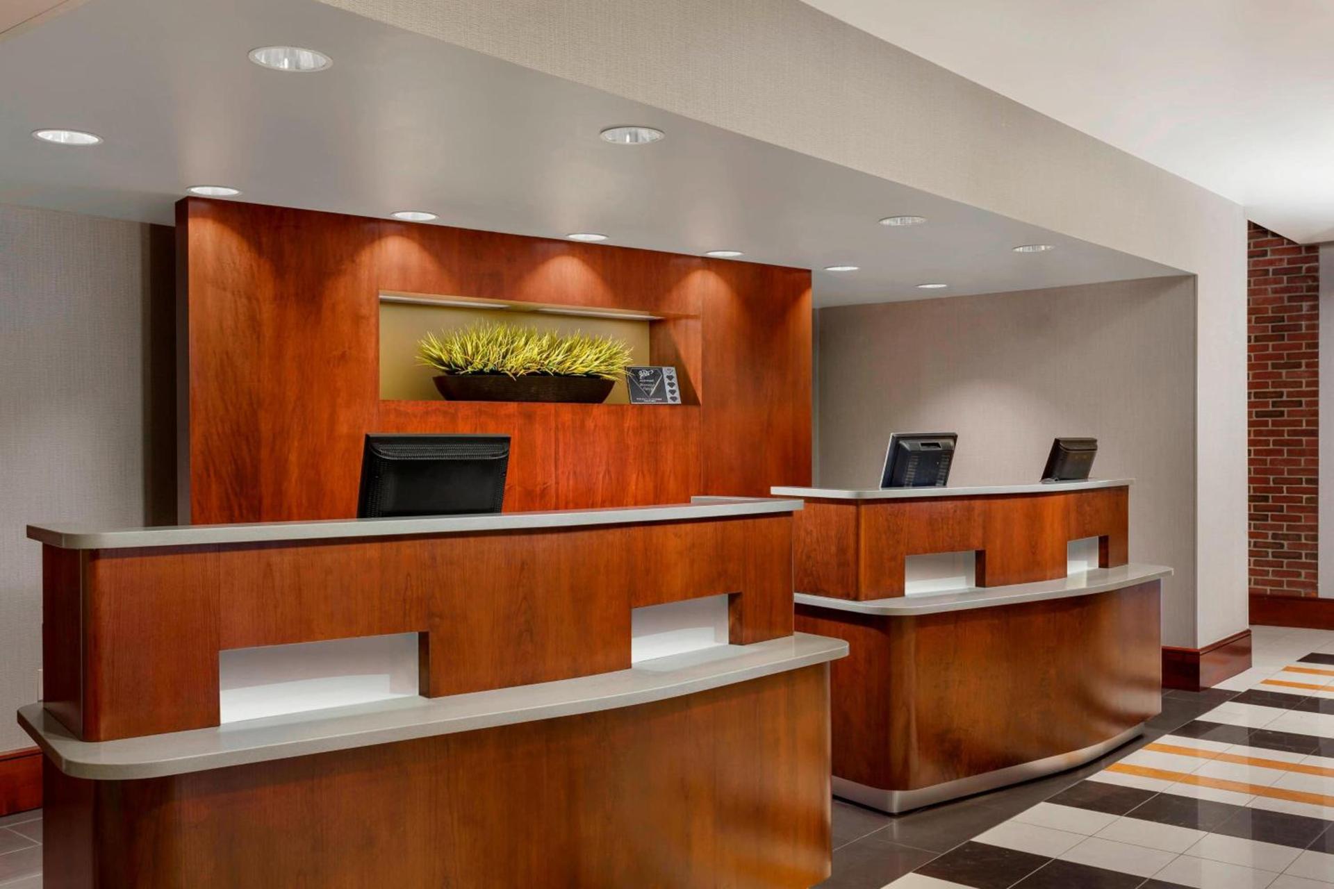 Courtyard by Marriott Boston Cambridge photo 4