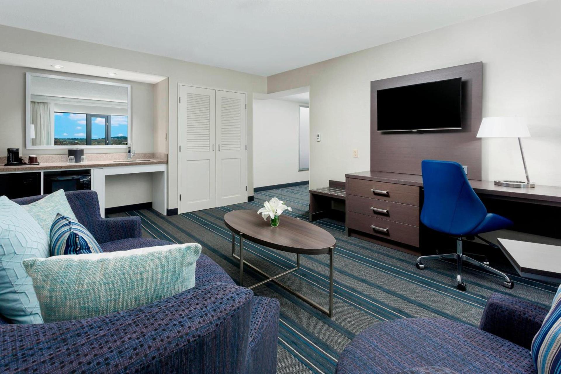 Courtyard by Marriott Boston Cambridge photo 28