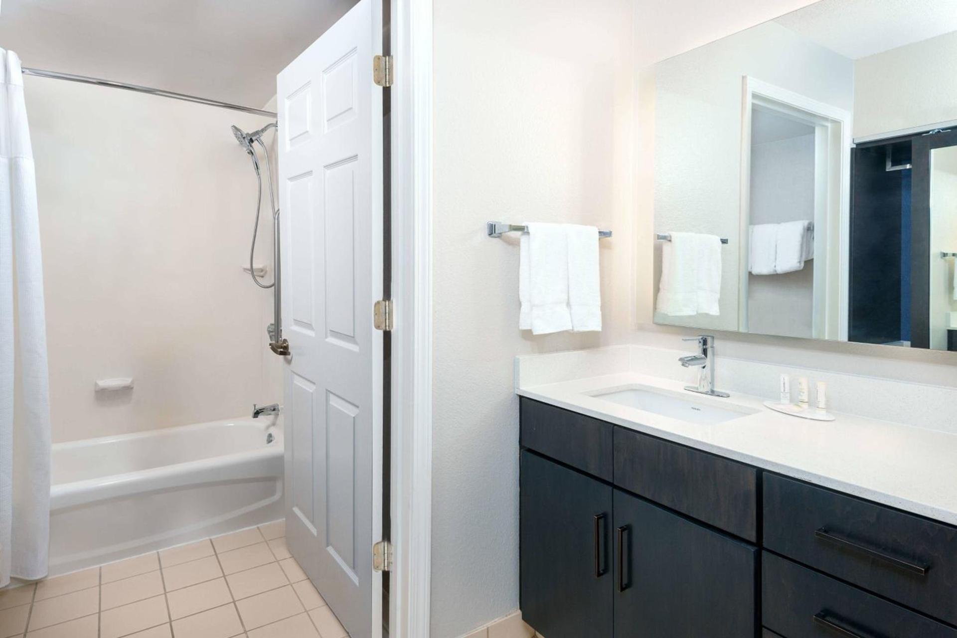 Residence Inn by Marriott Boston Brockton/Easton photo 14