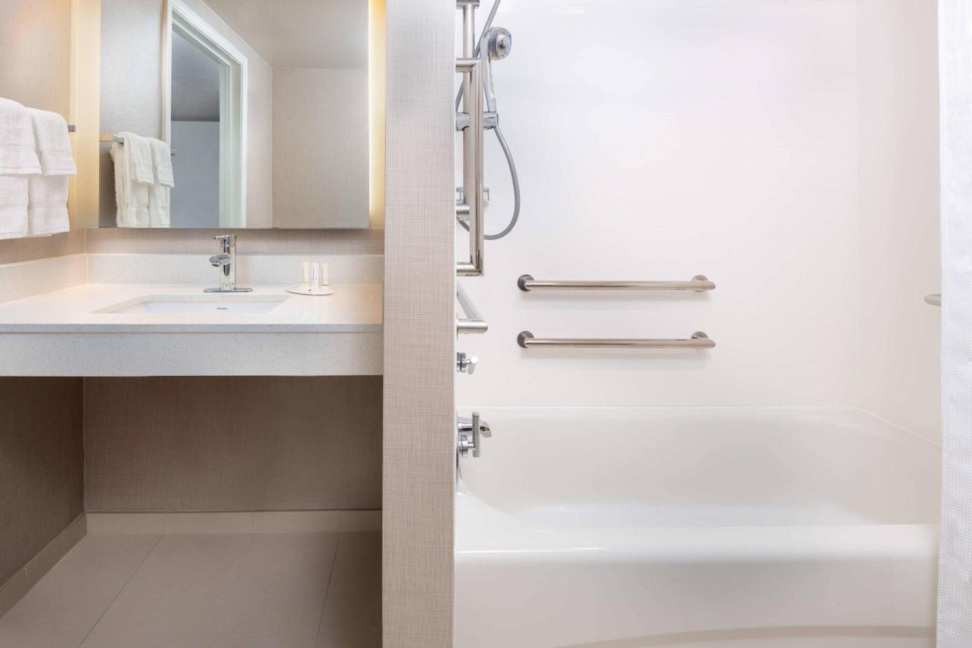 Residence Inn by Marriott Boston Brockton/Easton photo 15