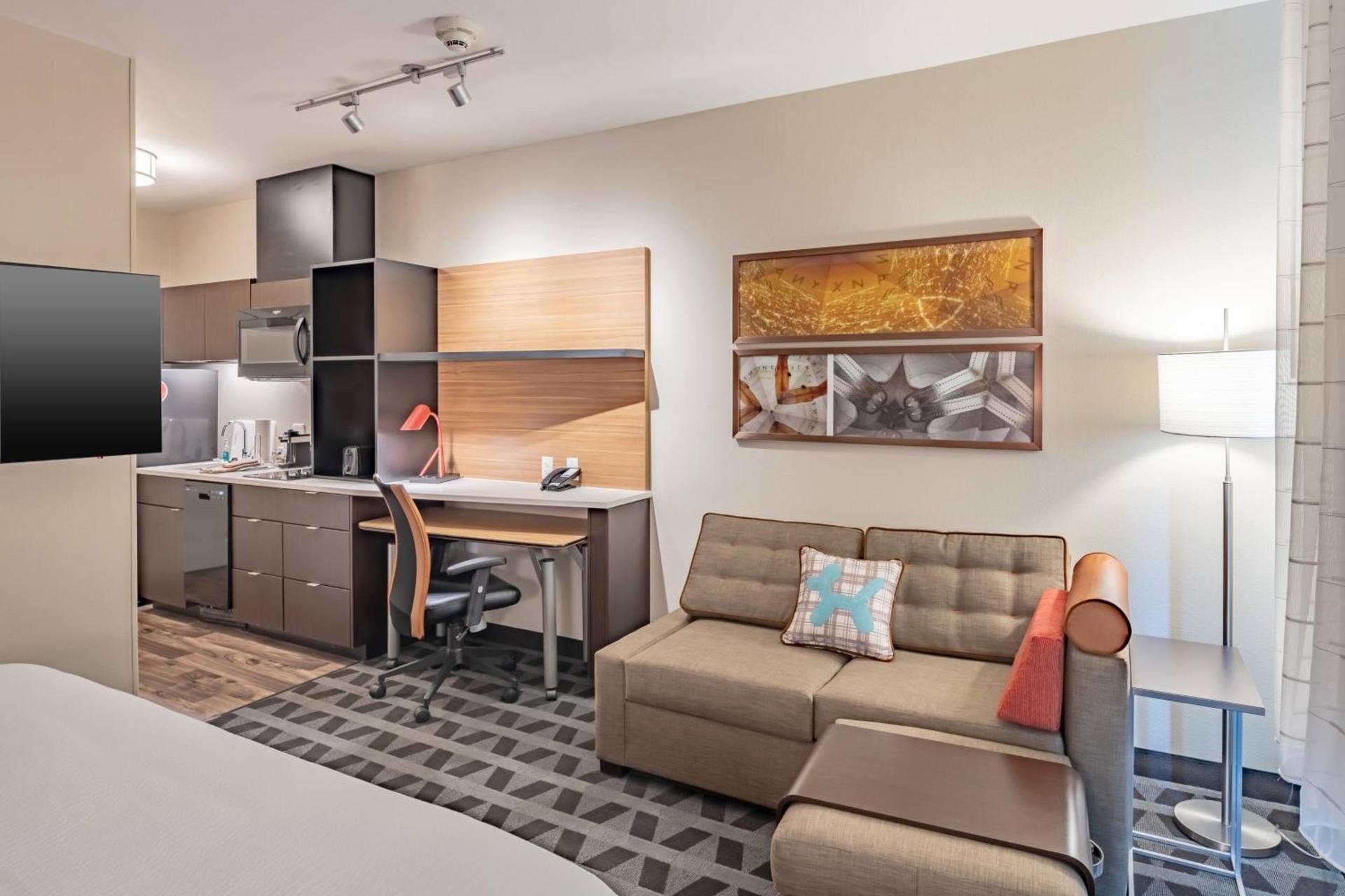 TownePlace Suites Austin South photo 27