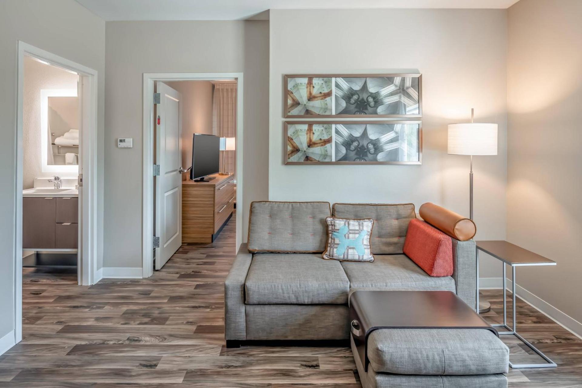 TownePlace Suites Austin South photo 11