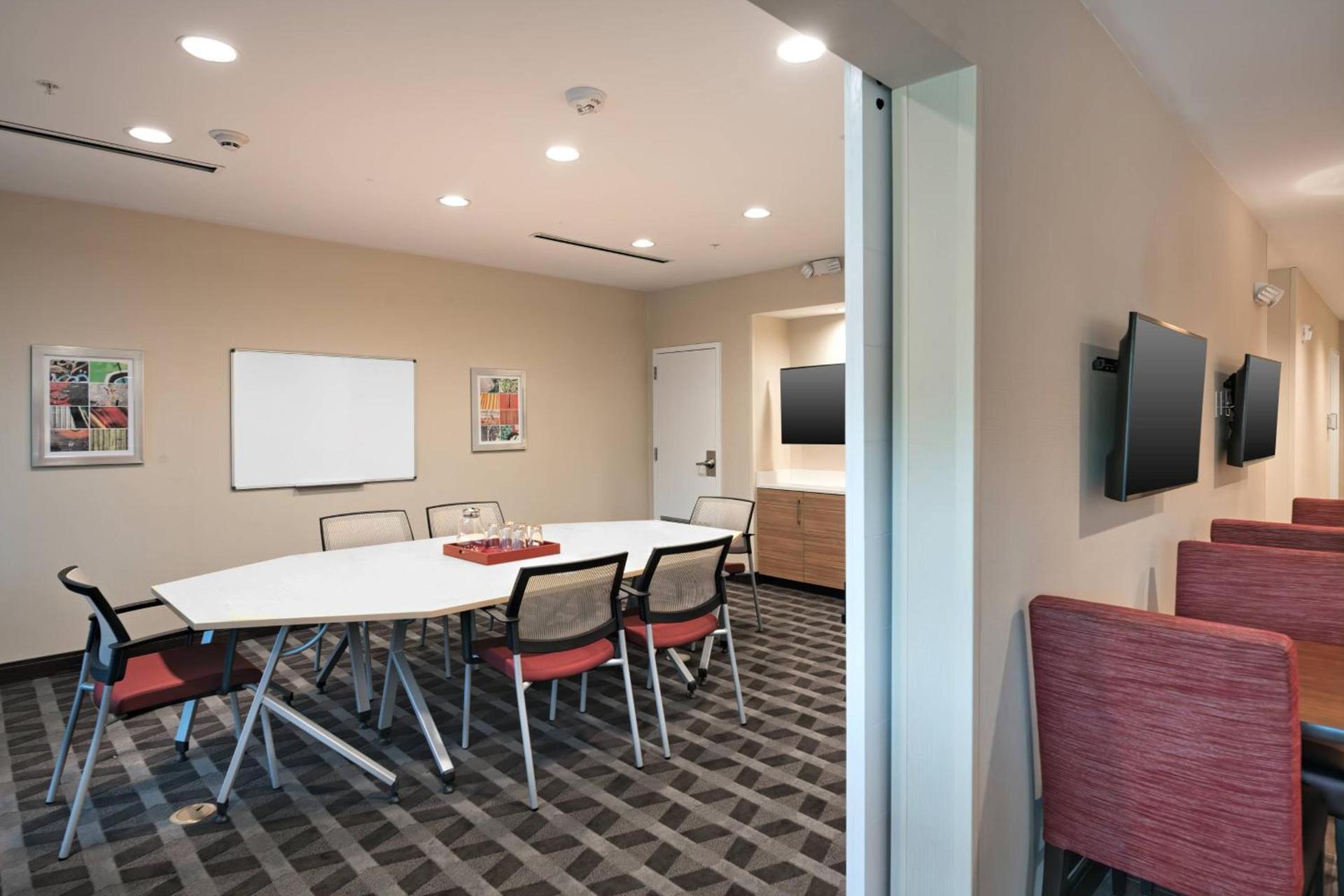 TownePlace Suites Austin South photo 26