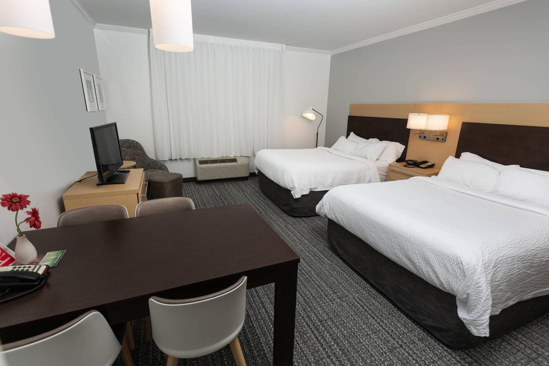 TownePlace Suites by Marriott Bowling Green photo 6