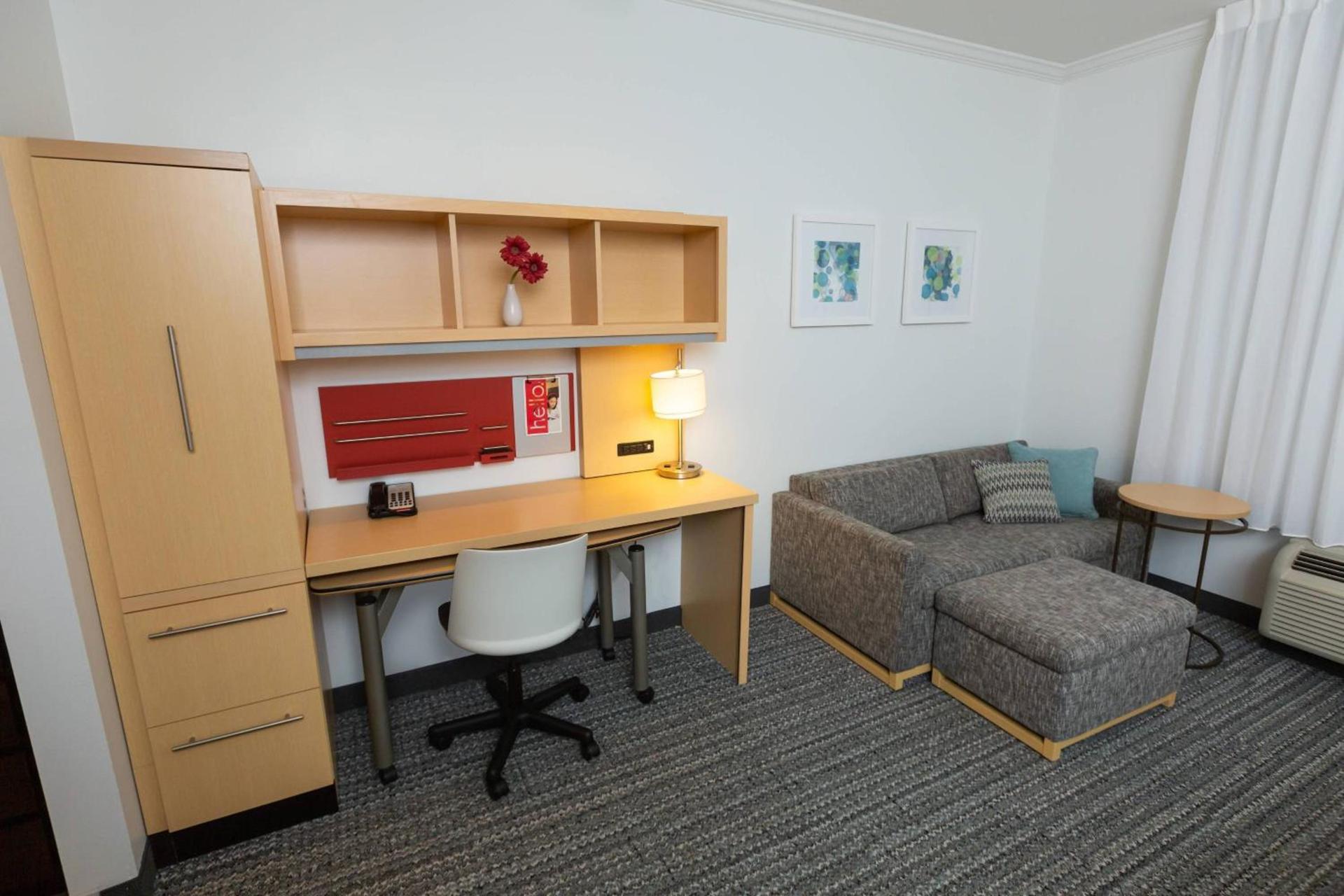 TownePlace Suites by Marriott Bowling Green photo 8