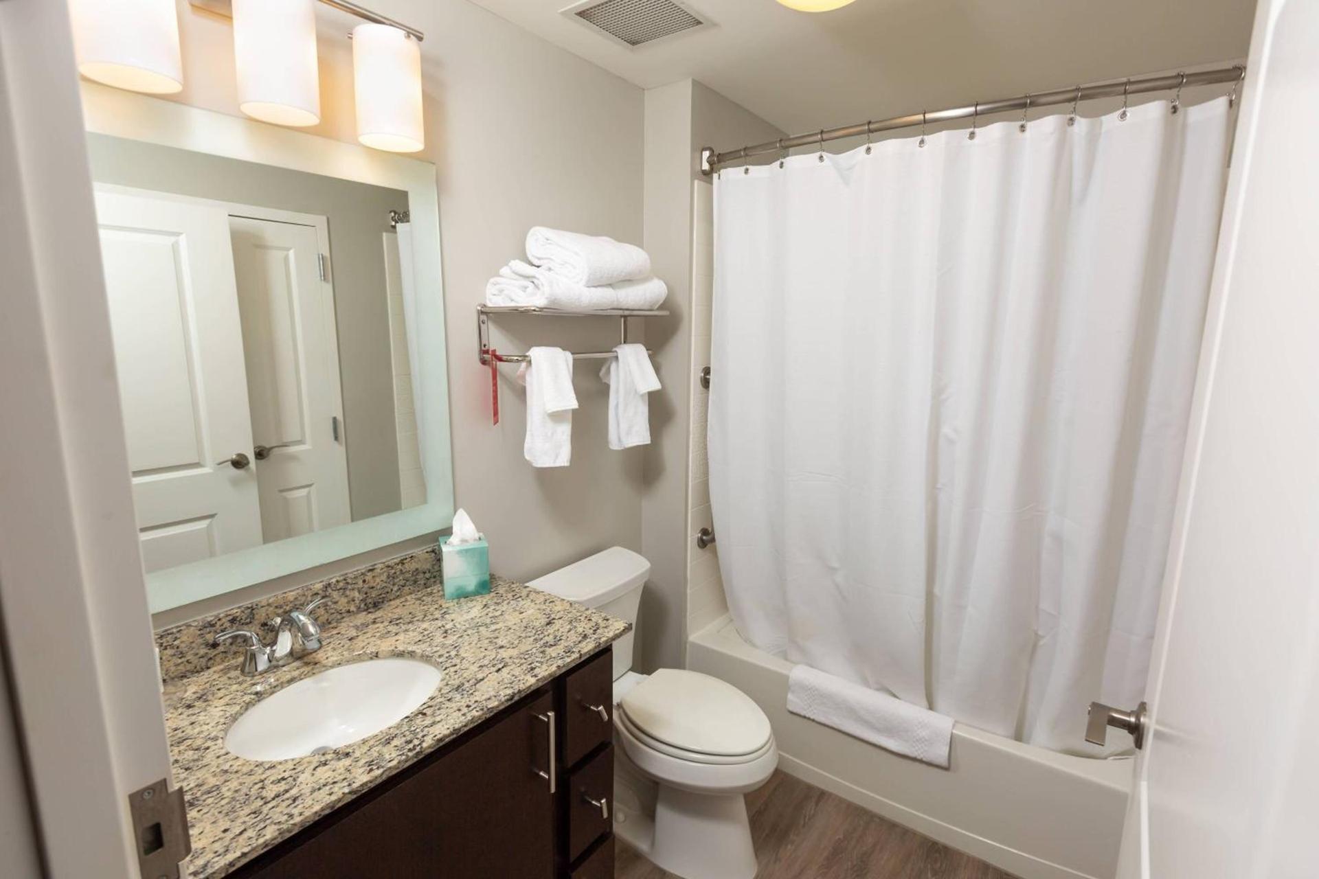 TownePlace Suites by Marriott Bowling Green photo 14
