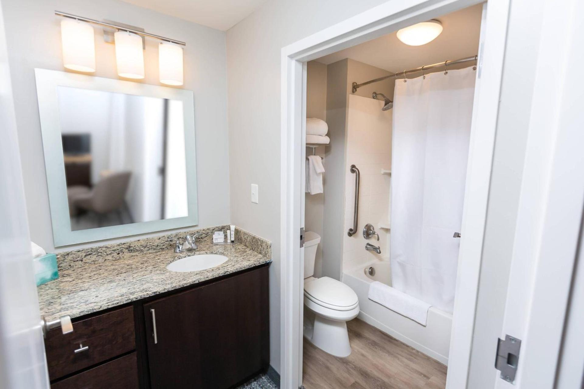 TownePlace Suites by Marriott Bowling Green photo 15