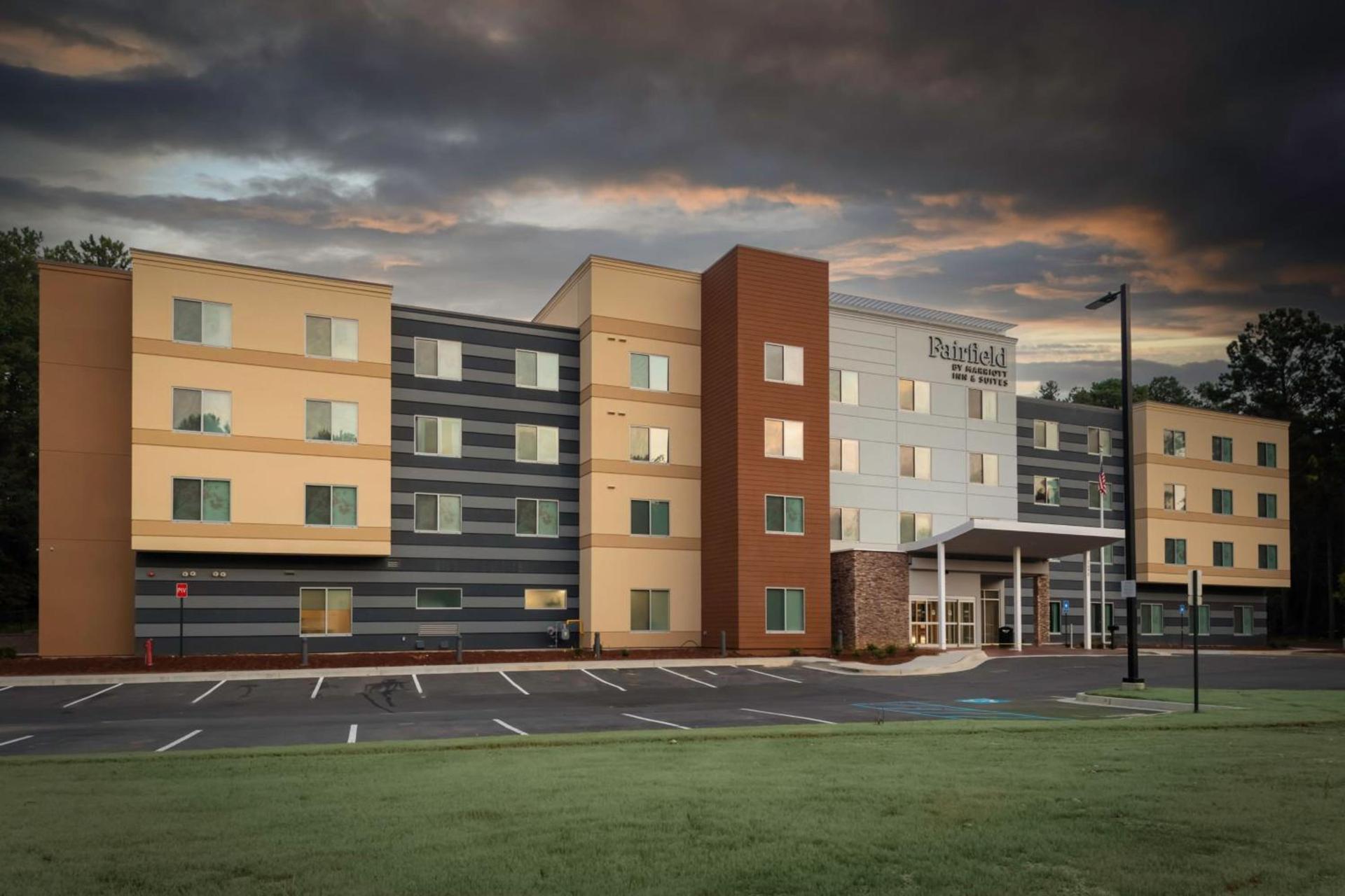 Fairfield Inn & Suites by Marriott Atlanta Marietta photo 1