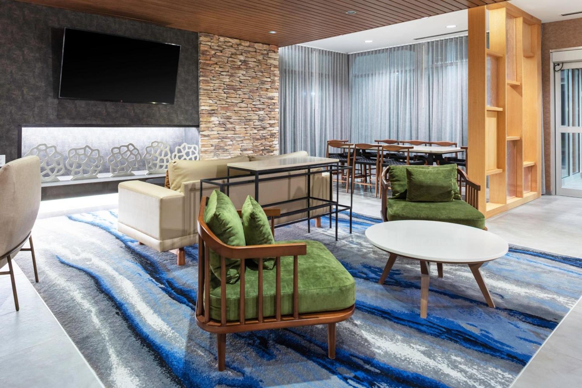 Fairfield Inn & Suites by Marriott Atlanta Marietta photo 4