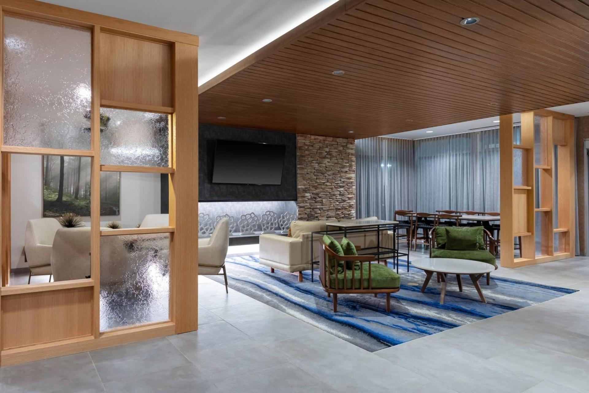 Fairfield Inn & Suites by Marriott Atlanta Marietta photo 3