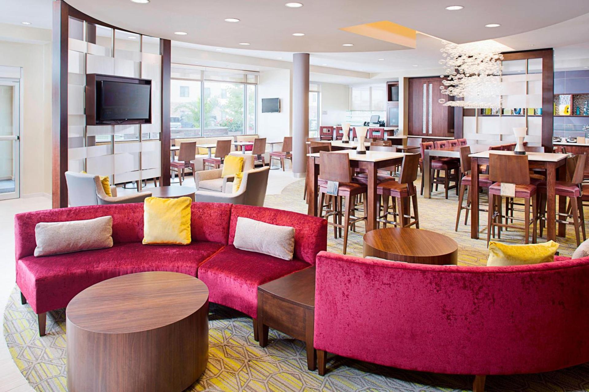 SpringHill Suites by Marriott Carle Place Garden City photo 6