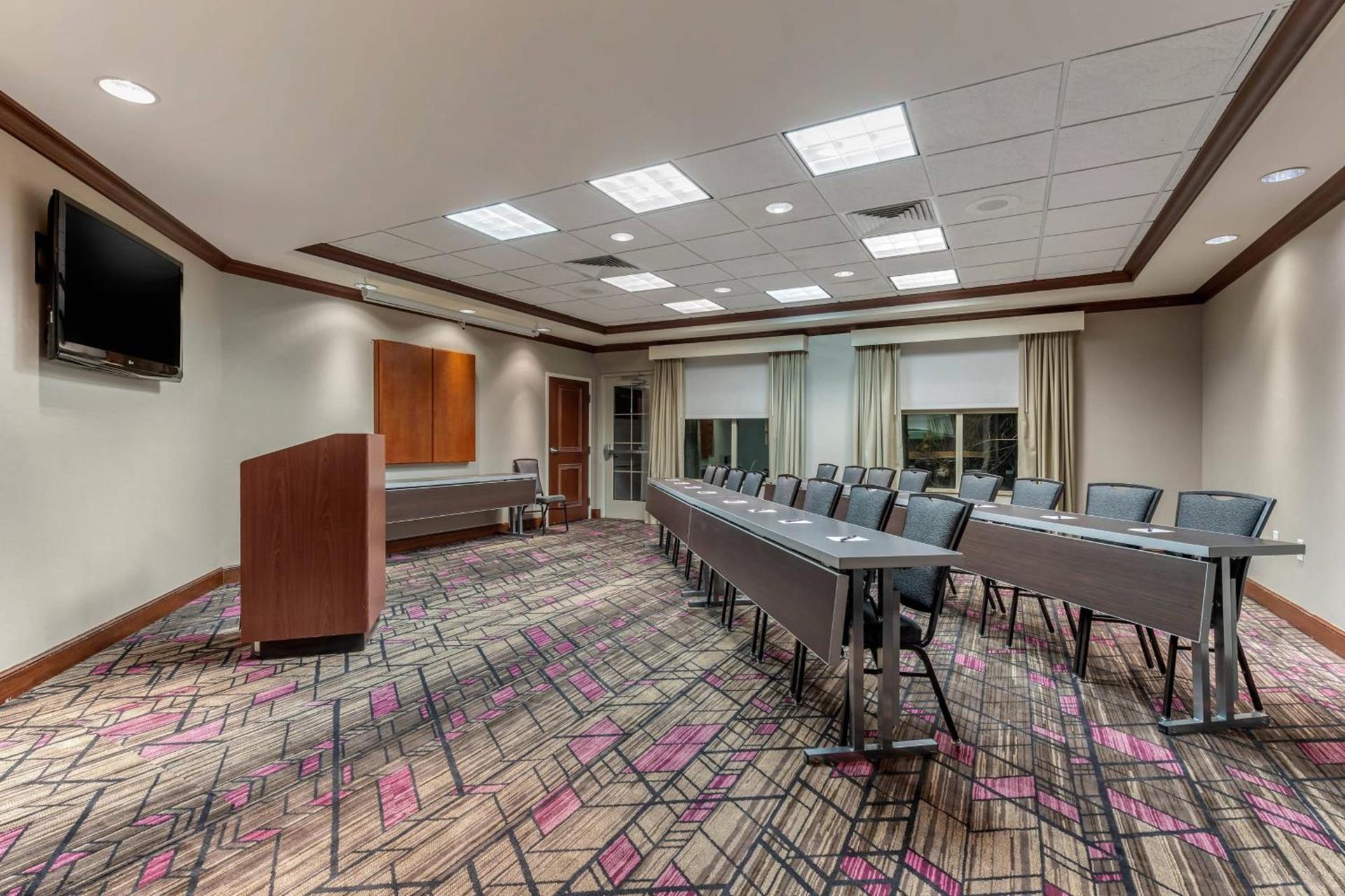 Residence Inn by Marriott Columbus photo 44