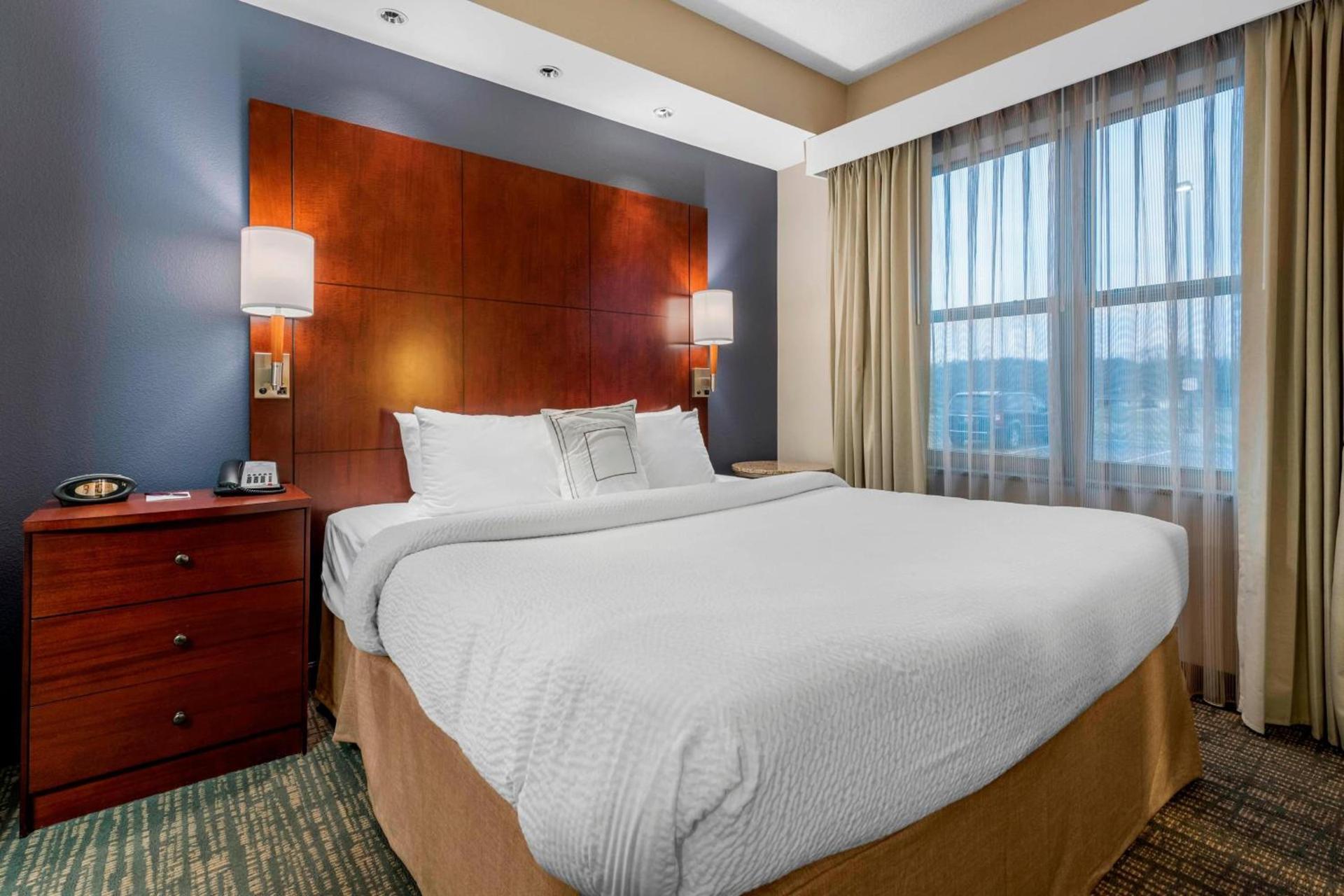Residence Inn by Marriott Columbus photo 10