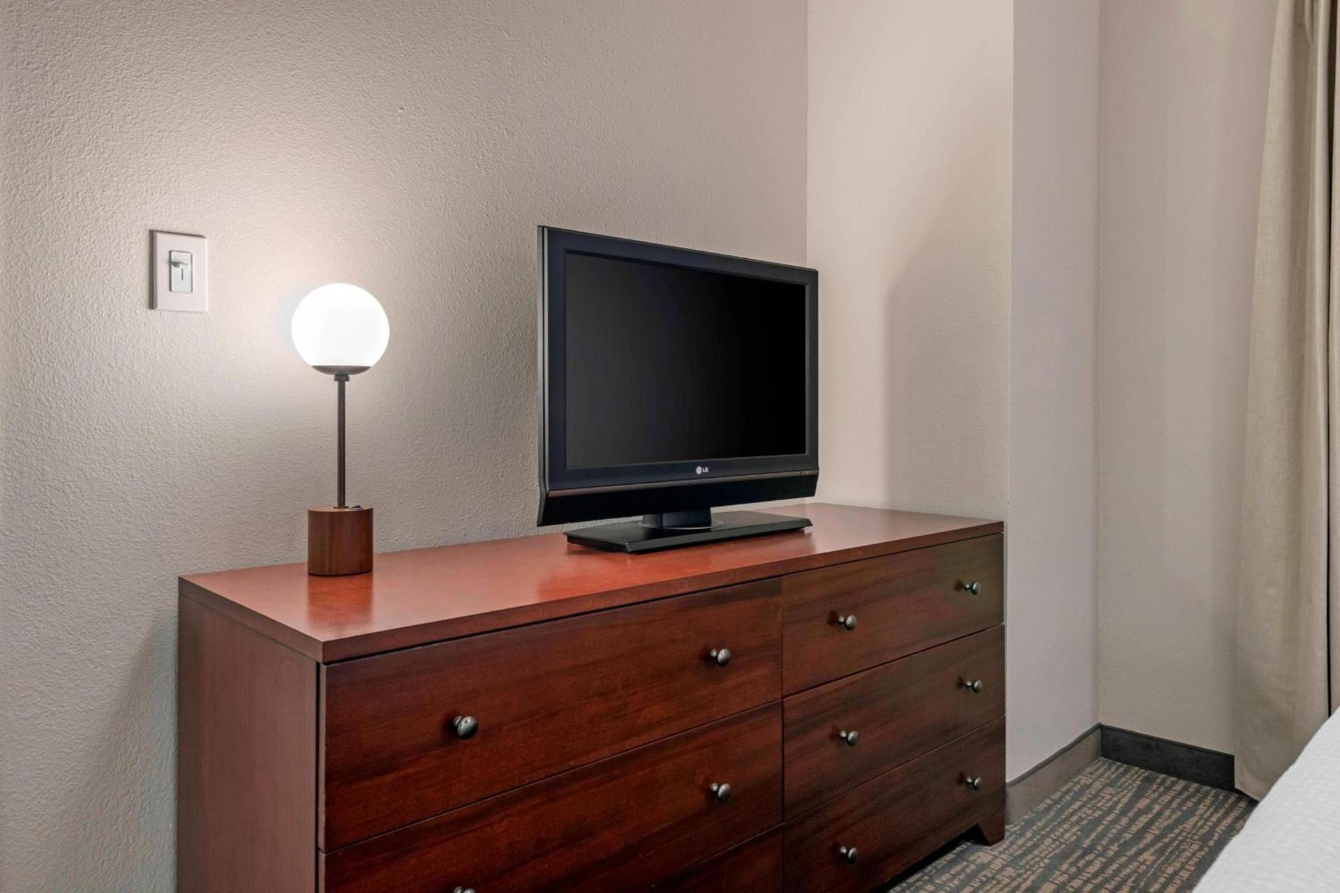 Residence Inn by Marriott Columbus photo 12