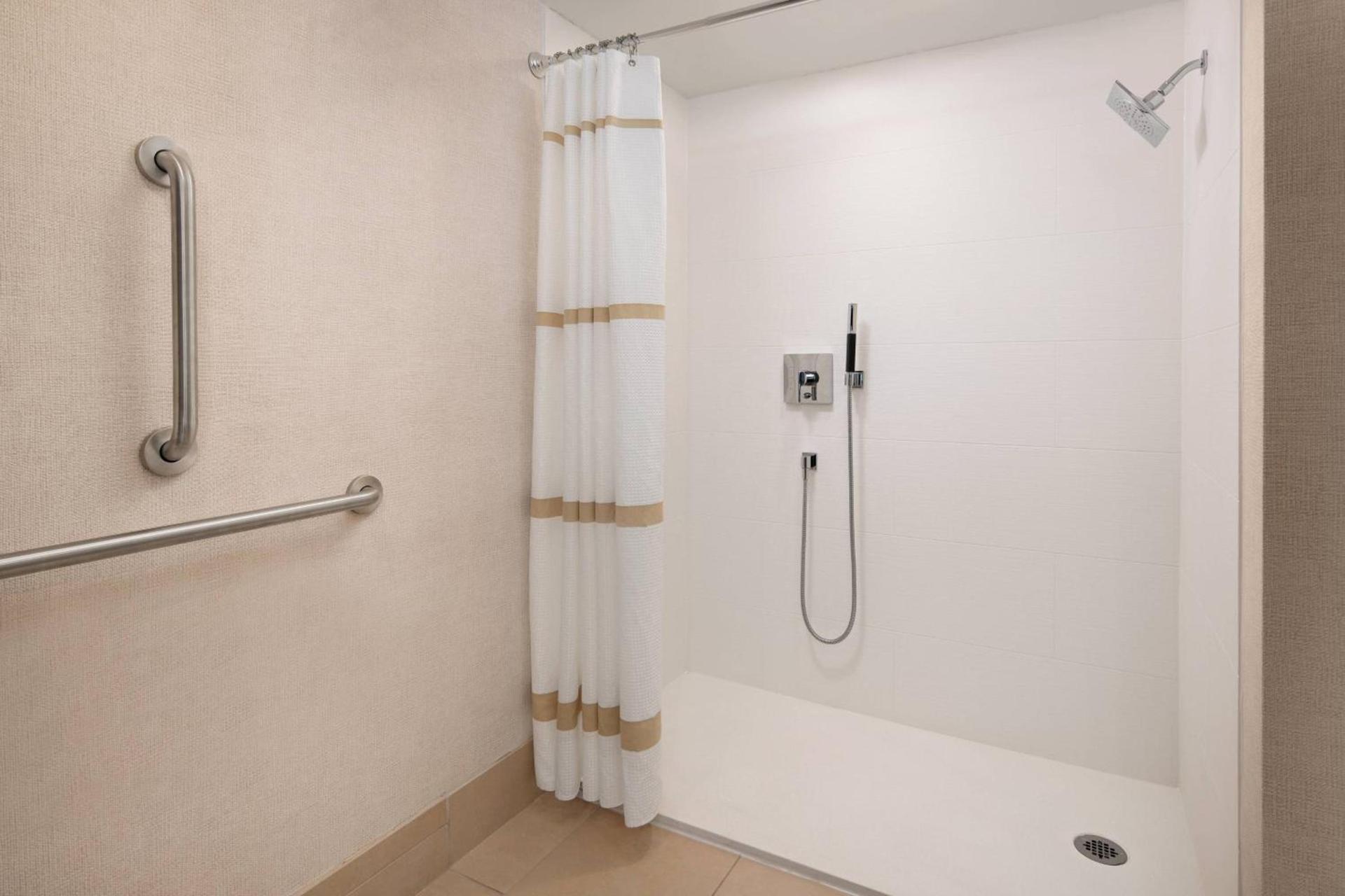 Colorado Springs Marriott photo 19