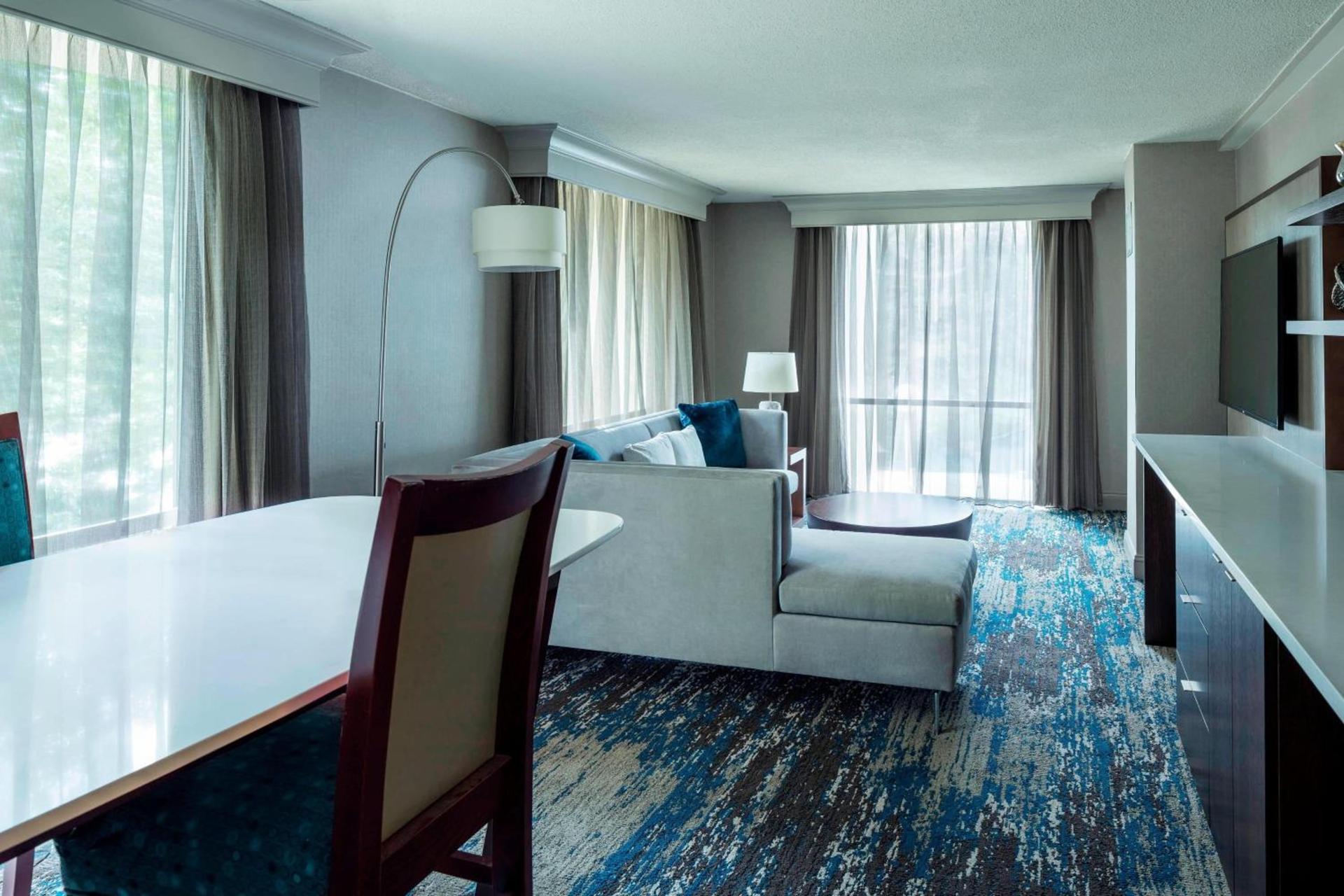 Boston Marriott Newton photo 17