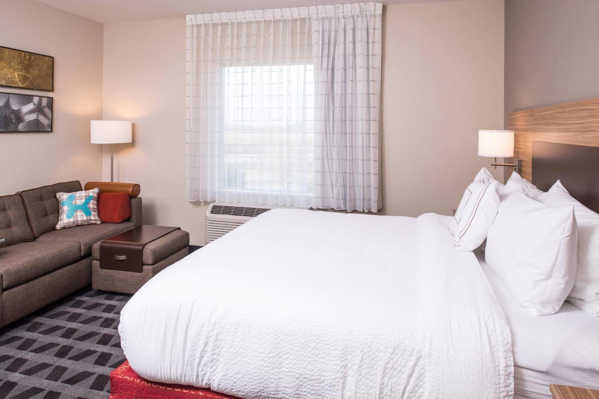 TownePlace Suites by Marriott Merced photo 12