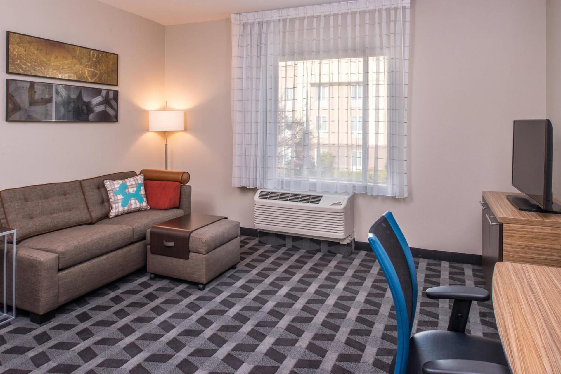 TownePlace Suites by Marriott Merced photo 14