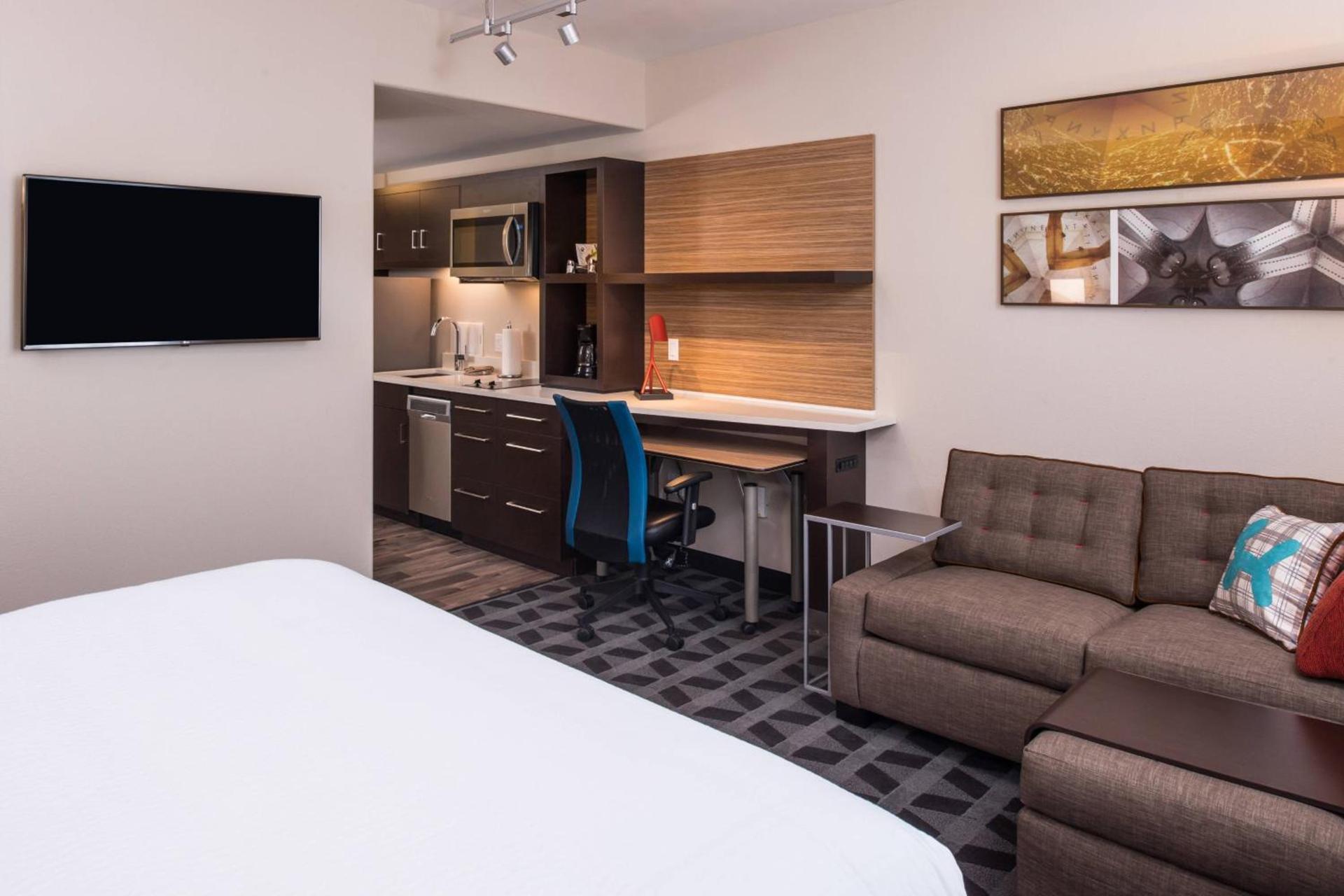 TownePlace Suites by Marriott Merced photo 8