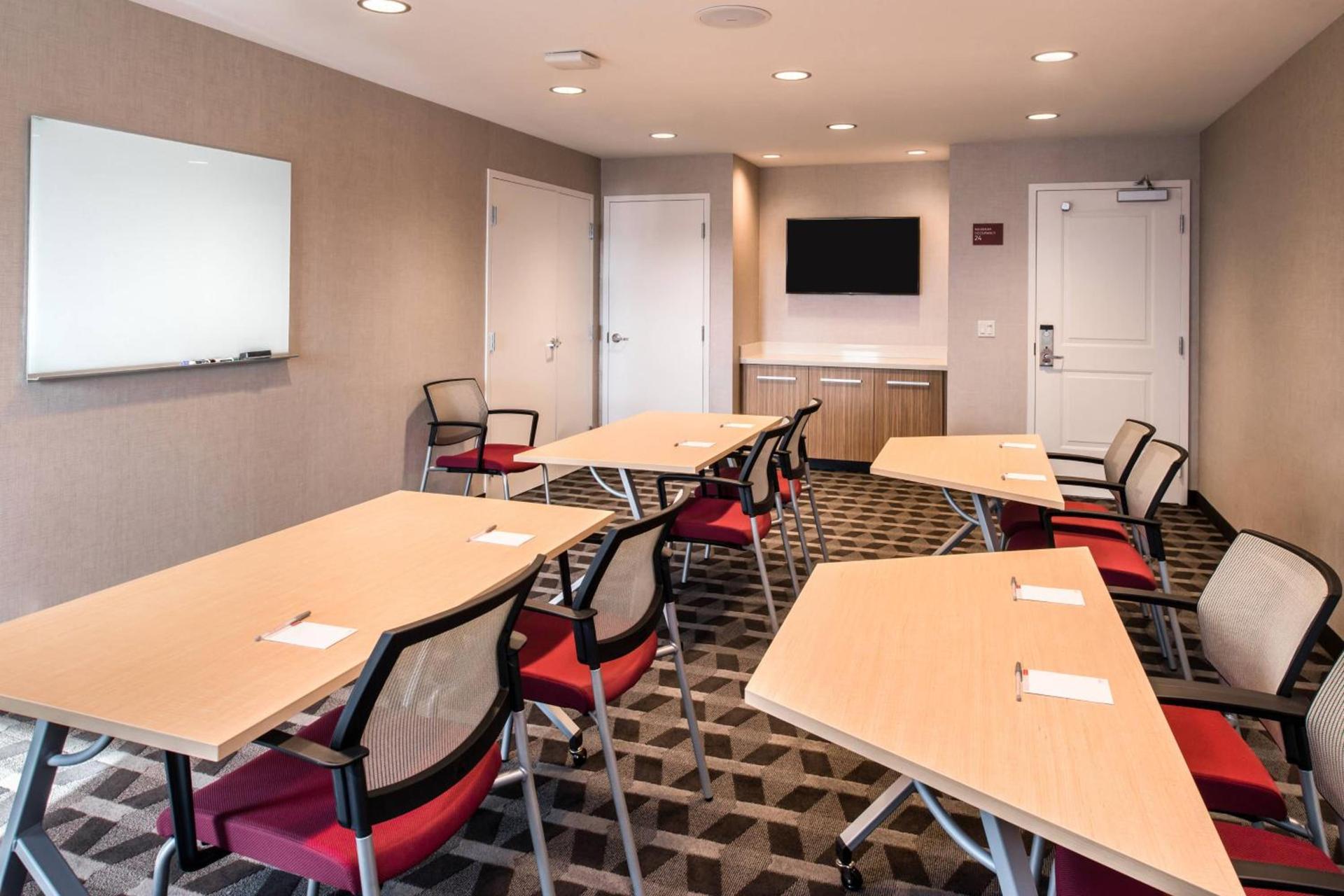 TownePlace Suites by Marriott Merced photo 35