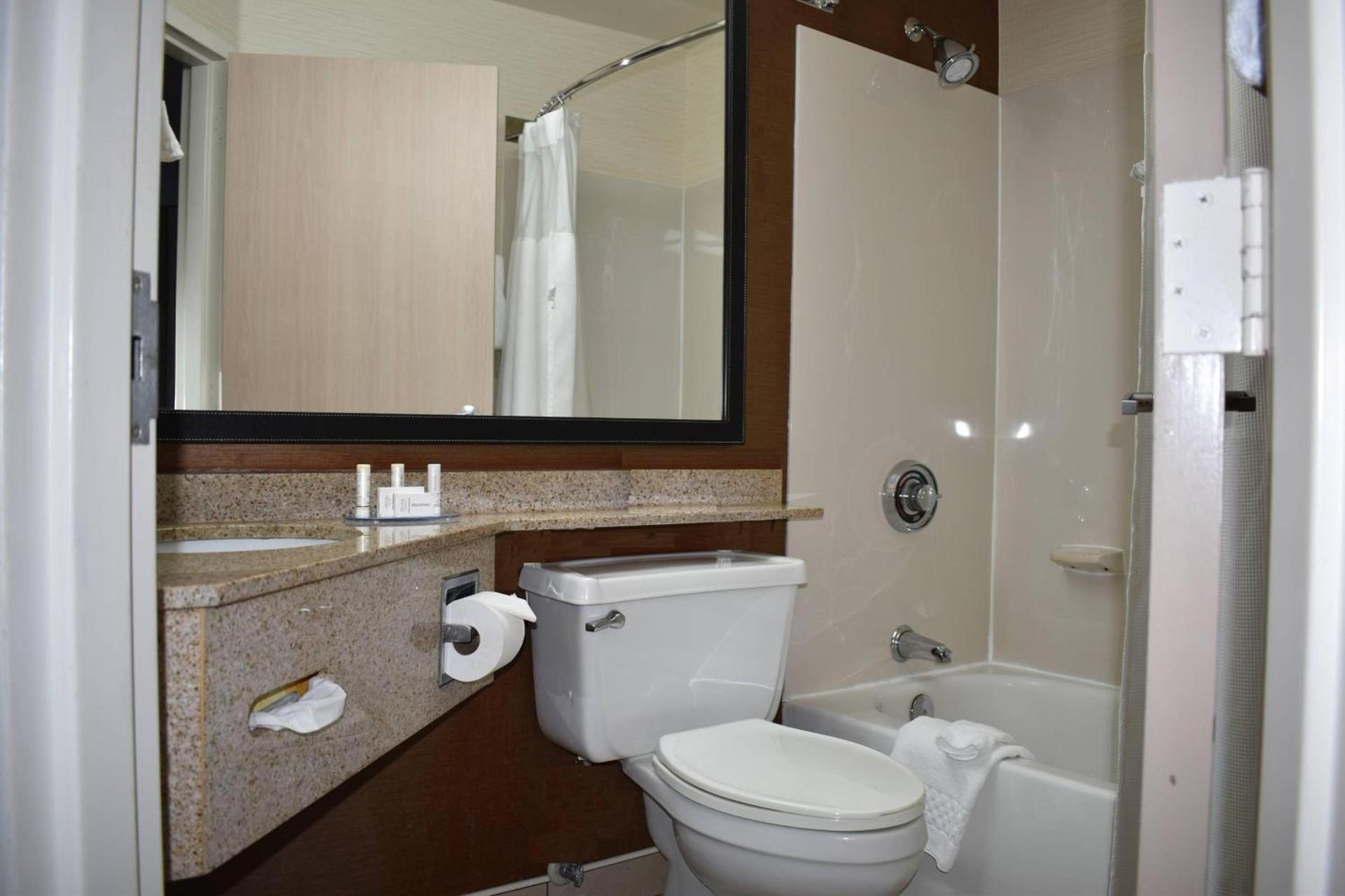 Fairfield Inn & Suites Kansas City Liberty photo 7